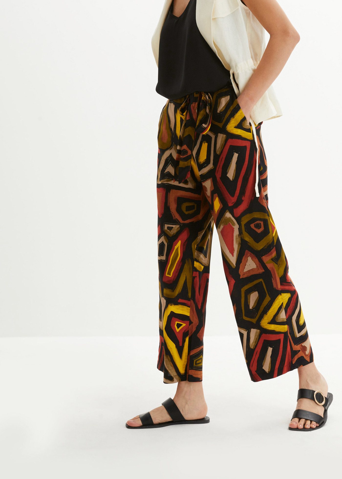 bonprix Culotte Loose Fit, leichtes Viskosematerial, mit auffallendem Muster