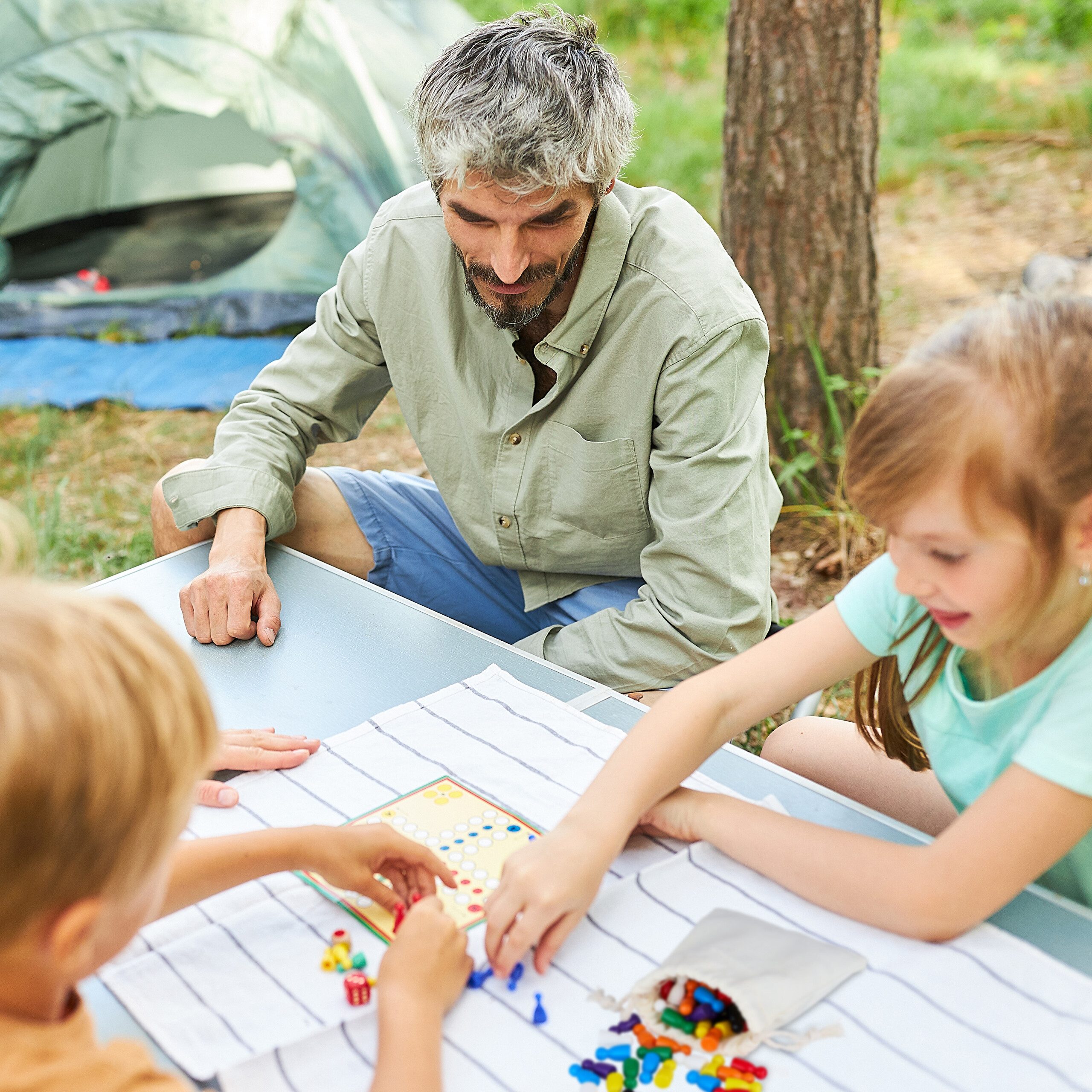 relaxdays Spiel Spielfiguren für Brettspiele 160er Set, Gesellschaftsspiel