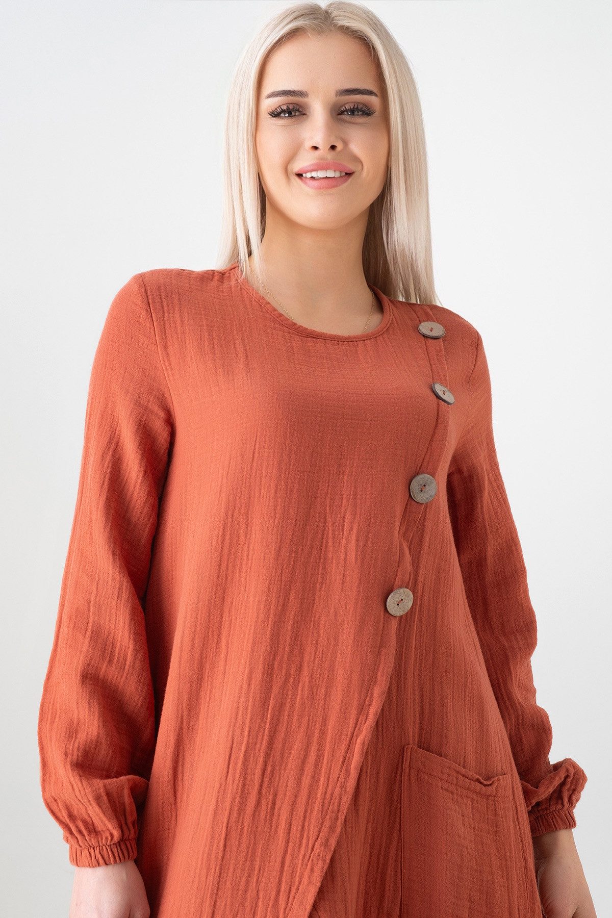 WENOR Longtunika Musselin mit Frontschlitz, Knopfdetail, 100 % Baumwolle, 130 cm Frontschlitz, asymmetrisches Knopfdesign, extra lang