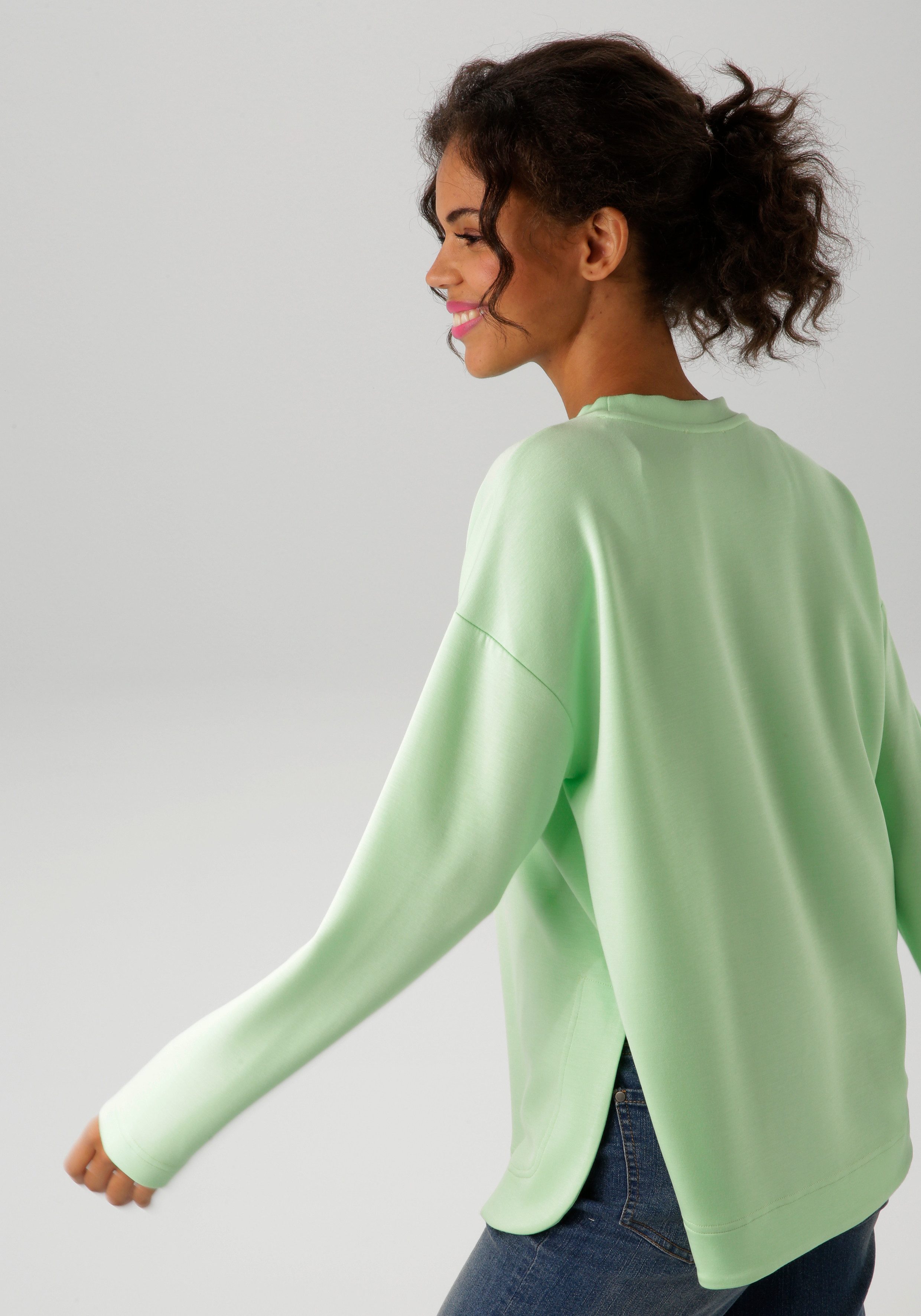 Aniston CASUAL Sweatshirt in trendiger Farbpalette – Bild 2 von 5