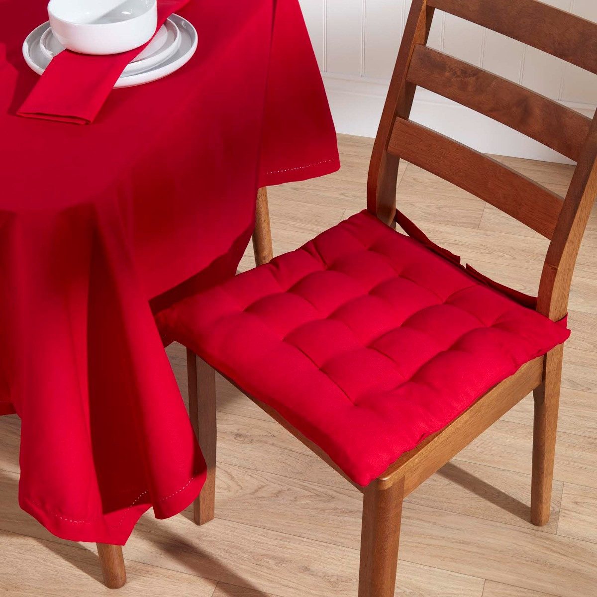 Homescapes Tischdecke Tischdecke rot – 137 x 137 cm, 100% Baumwolle (1-tlg) – Bild 5 von 5