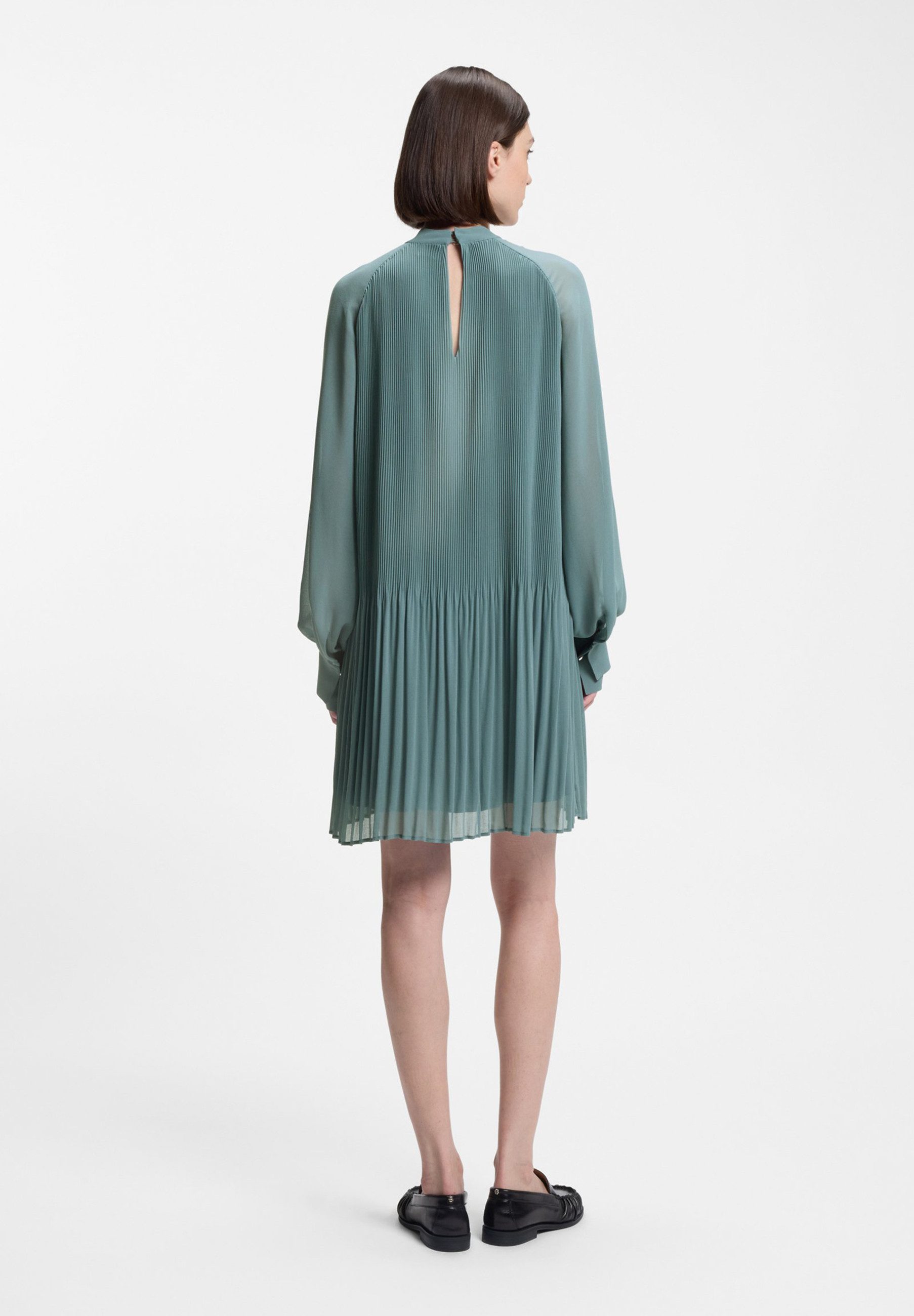 BOSS Jerseykleid Dolumi mit langen transparenten Ärmeln (1-tlg)