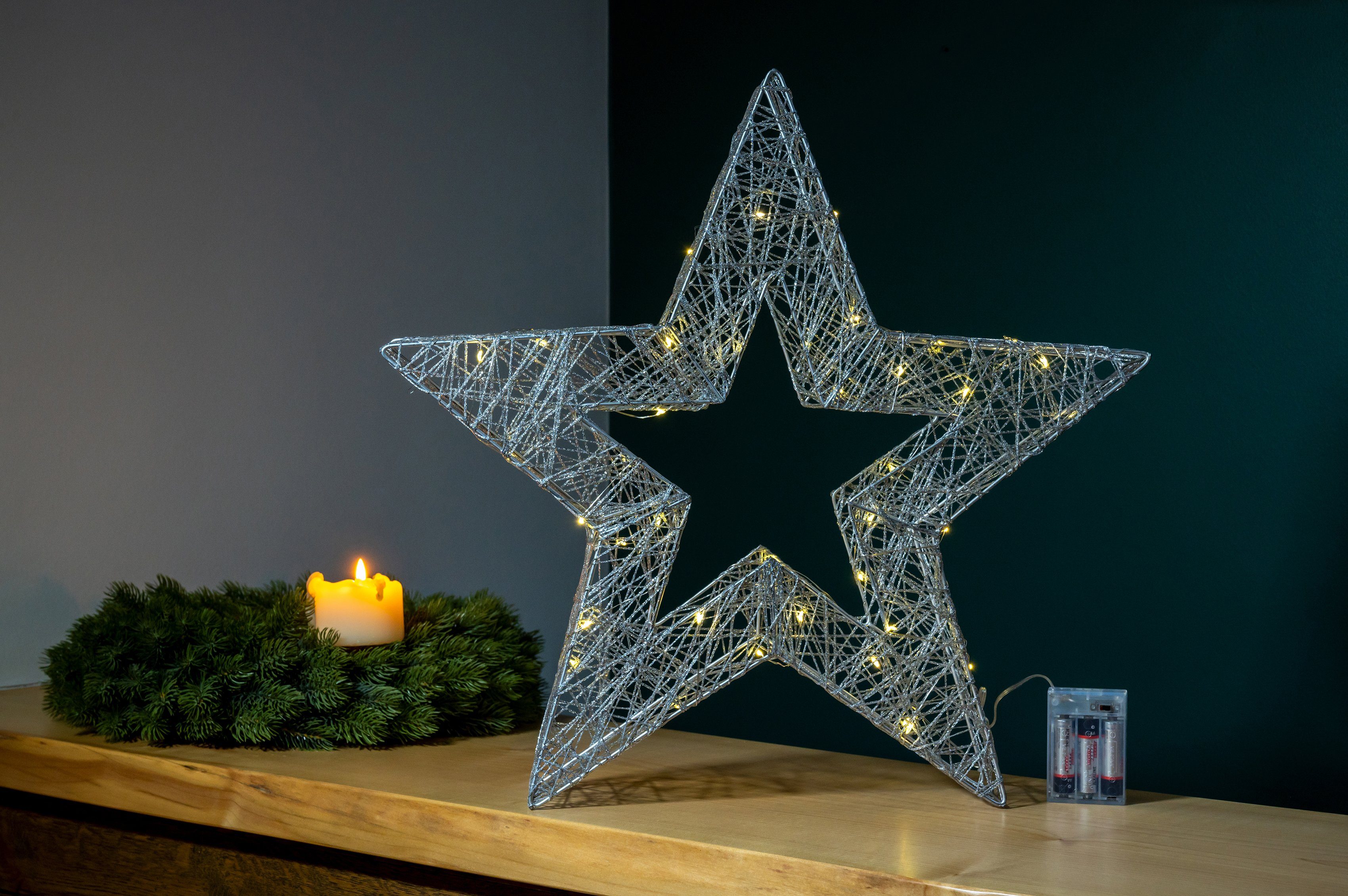LEDs integriert, stromsparende LED Stern Warmweiß, fest mit Weihnachtsstern, Star-Max Weihnachtsdeko, 40 LED