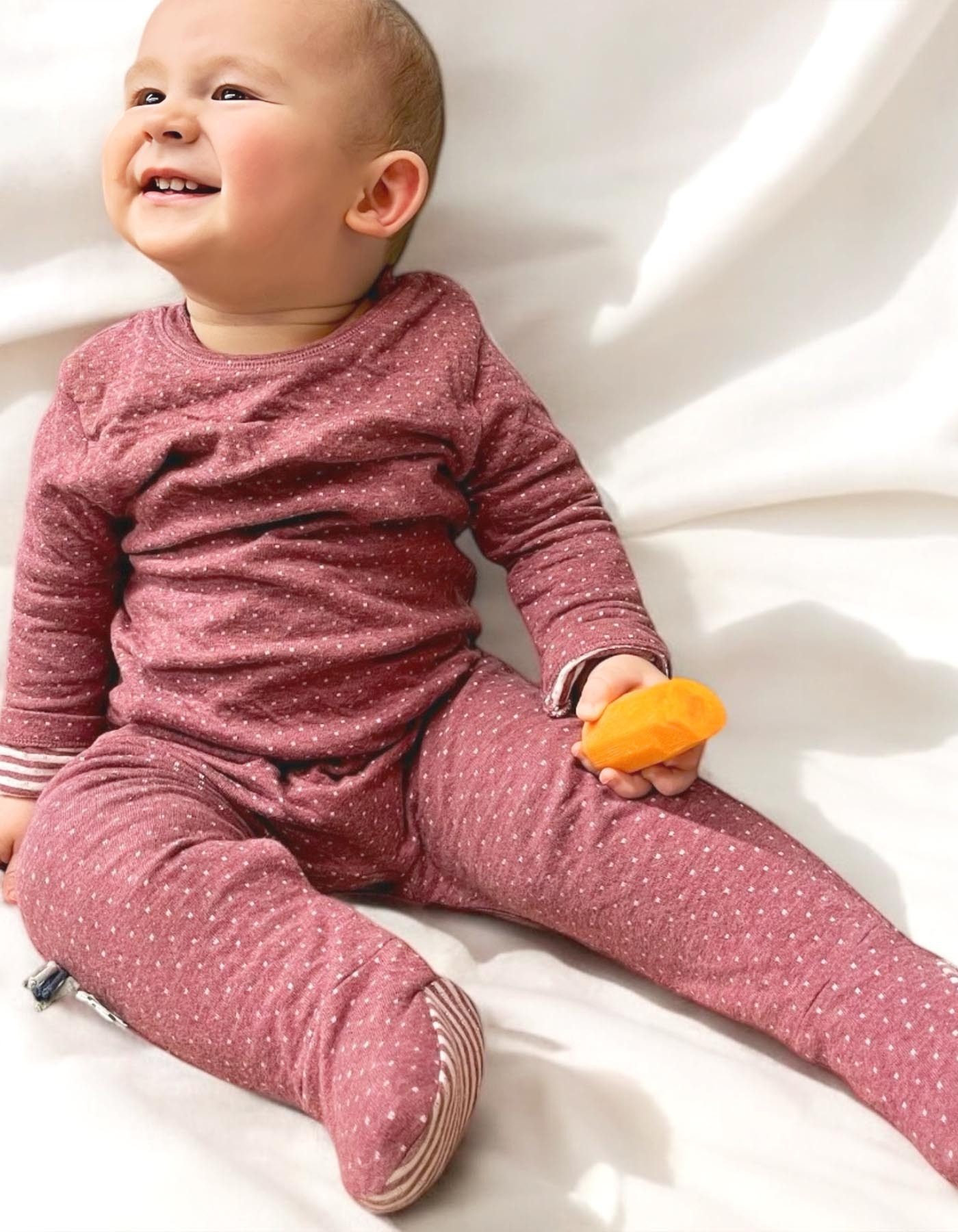 OrganicEra Strampler Baby Schlafstrampler gepunktet aus Bio-Baumwolle (1-tlg)