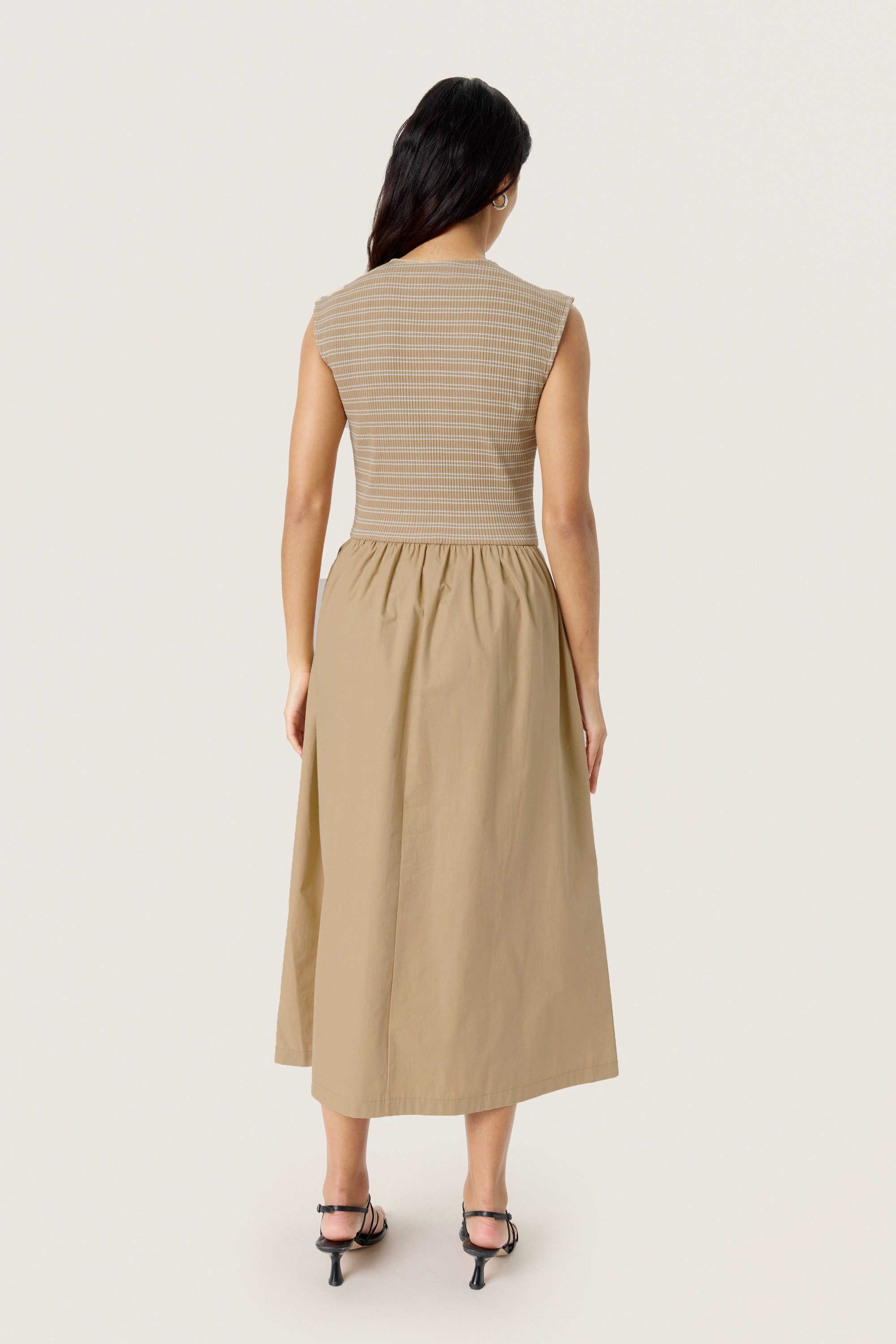SOAKED IN LUXURY Jerseykleid Jerseykleid SLSimone