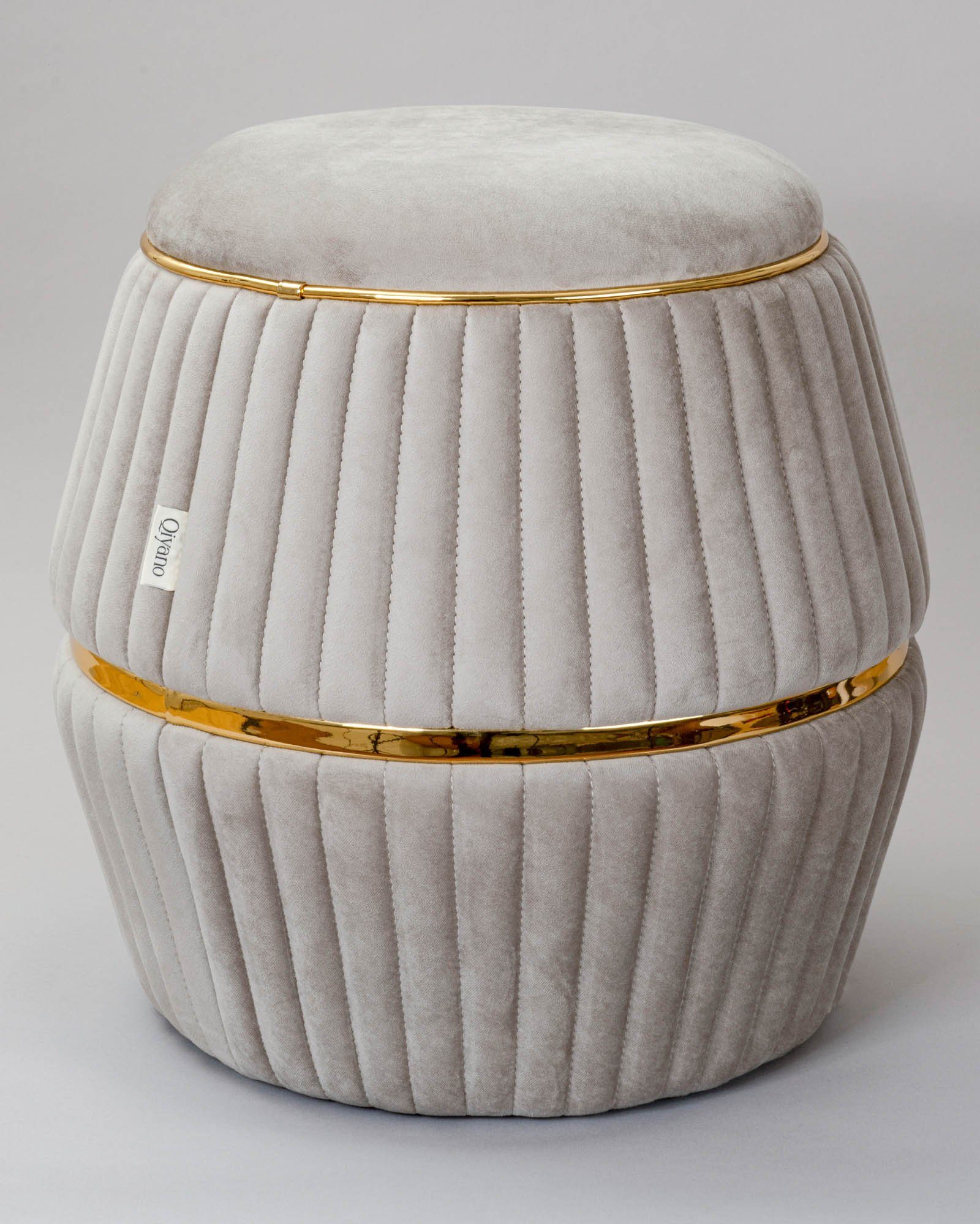 Qiyano Hocker Sitzhocker Samt Taupe - Ziernähte, Wohn-, Schlafzimmer (1 St) günstig online kaufen