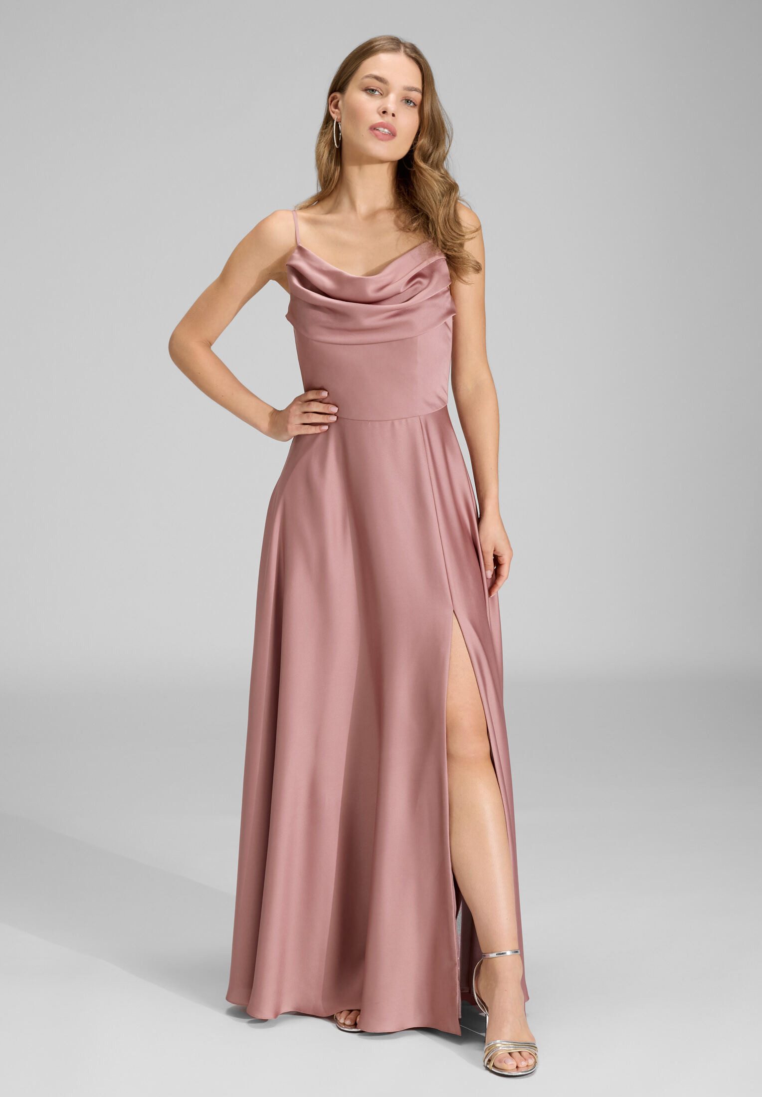 SWING Abendkleid Taillierter Schnitt mit ausgestelltem Rockteil
