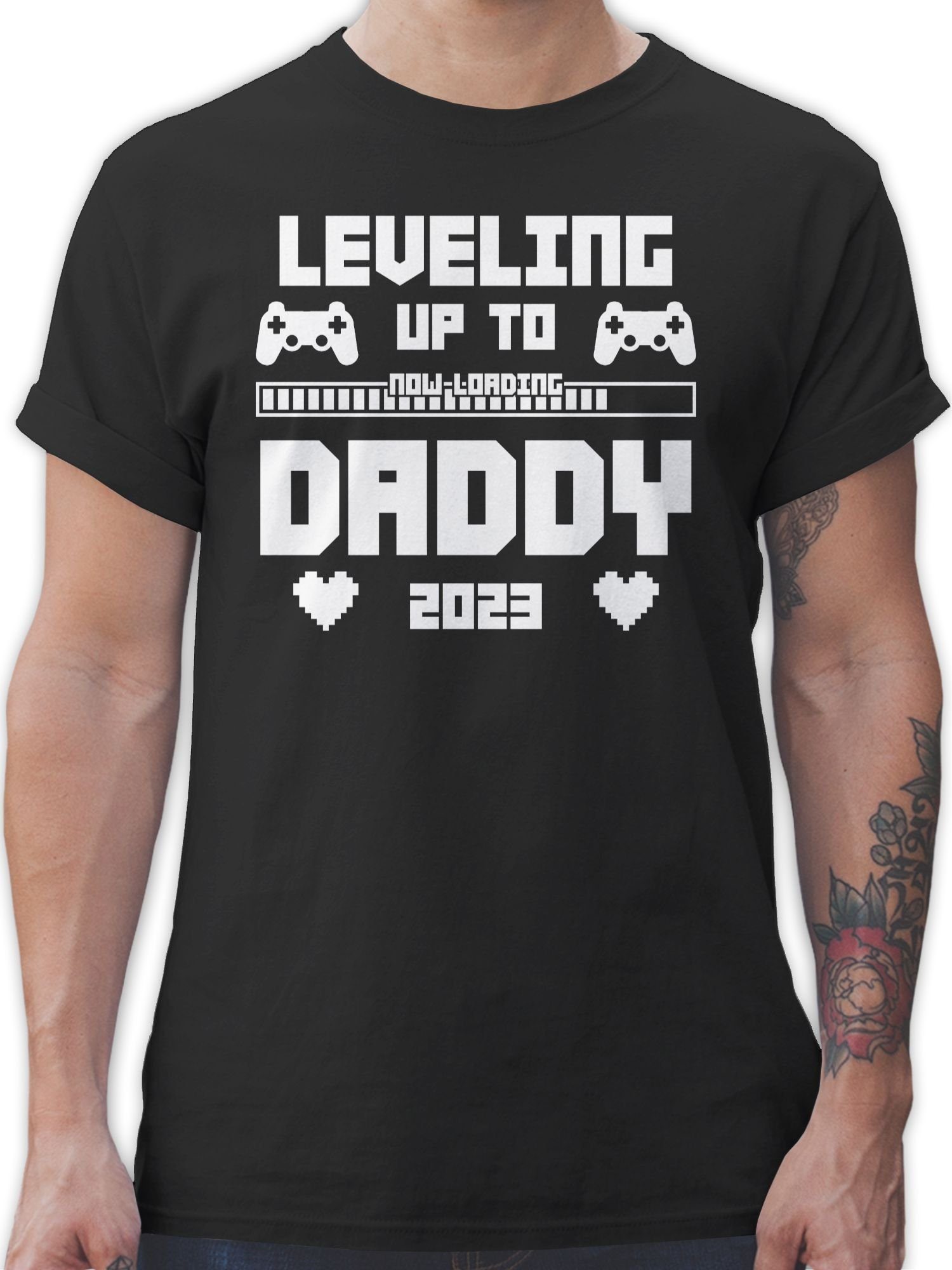 Shirtracer T-Shirt Daddy loading 2023 Level Up Vatertag Geschenk für Papa 01 Schwarz