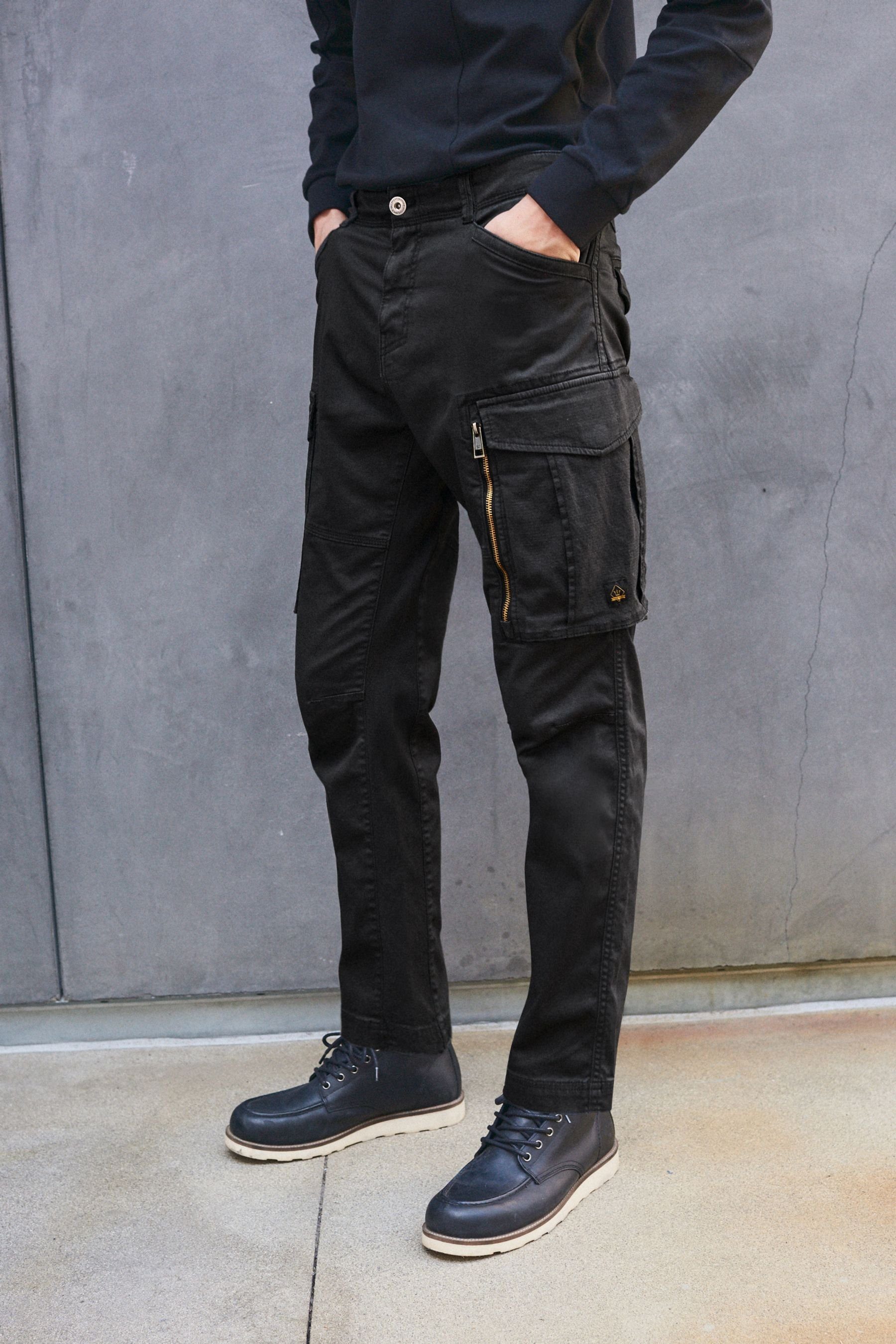 Next Cargohose Slim Fit Stretch-Cargohose mit Zierreißverschluss (1-tlg)