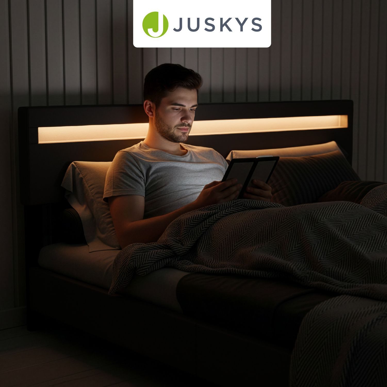 Juskys Polsterbett Paris, 180x200 cm, bunte LED-Beleuchtung, Kunstleder, weiches Kopfteil