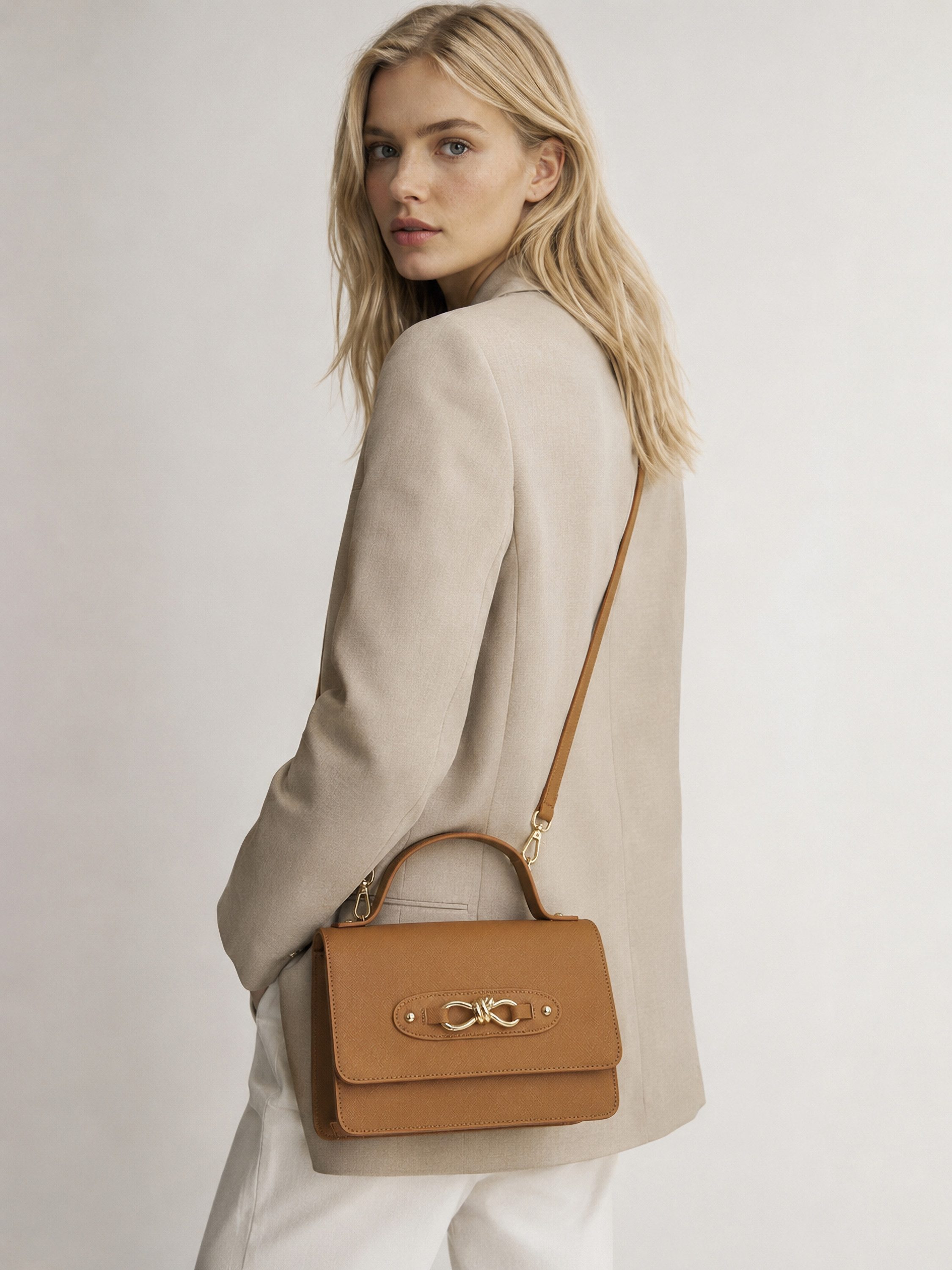 COLLEZIONE ALESSANDRO Umhängetasche Bellezza, mit eleganter Schleife