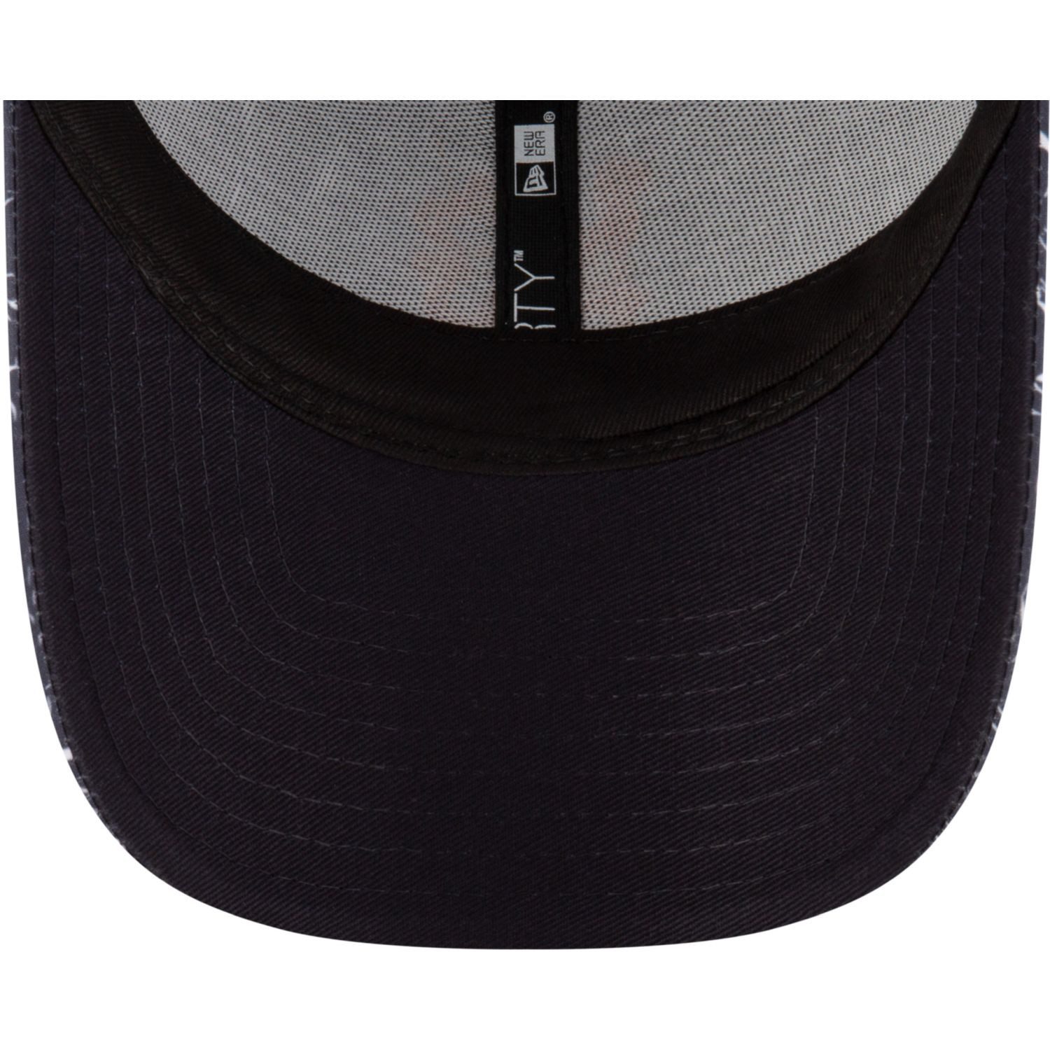 New Era Baseball Cap 9Forty Strapback FC Chelsea crinkle print