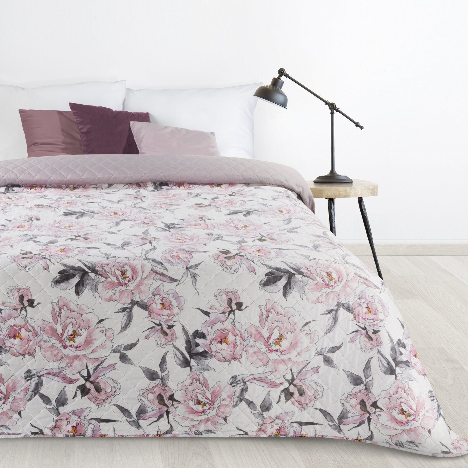 Design91 Bettüberwurf FLOWER Tagesdecke Blumenmuster, Gesteppte Patchworkdecke 170x210 220x240 200x220