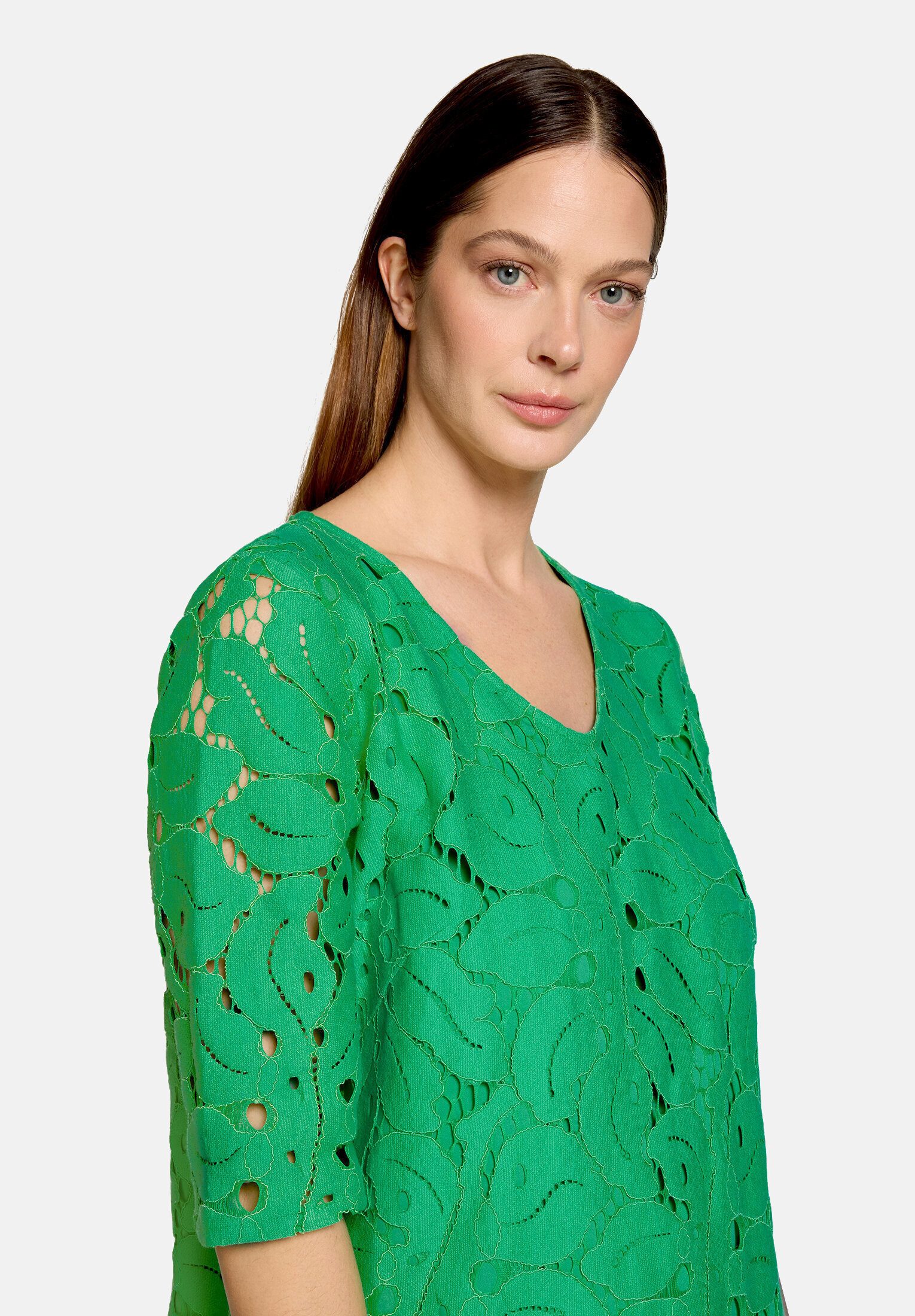 Betty Barclay Spitzenkleid Damen mit V-Ausschnitt