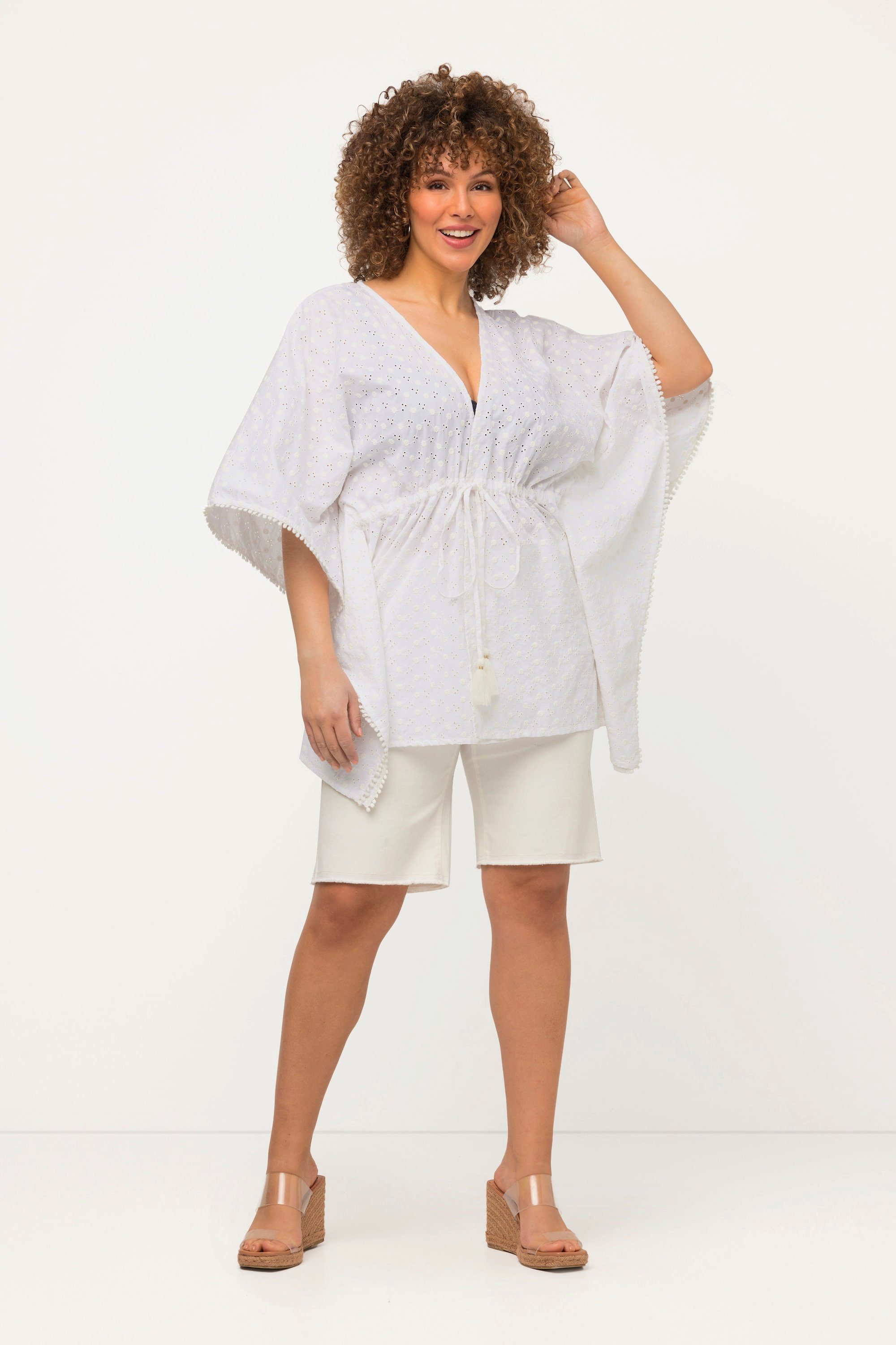 Ulla Popken Tunika Kimono-Bluse Lochspitze Oversized 3/4-Arm Quasten