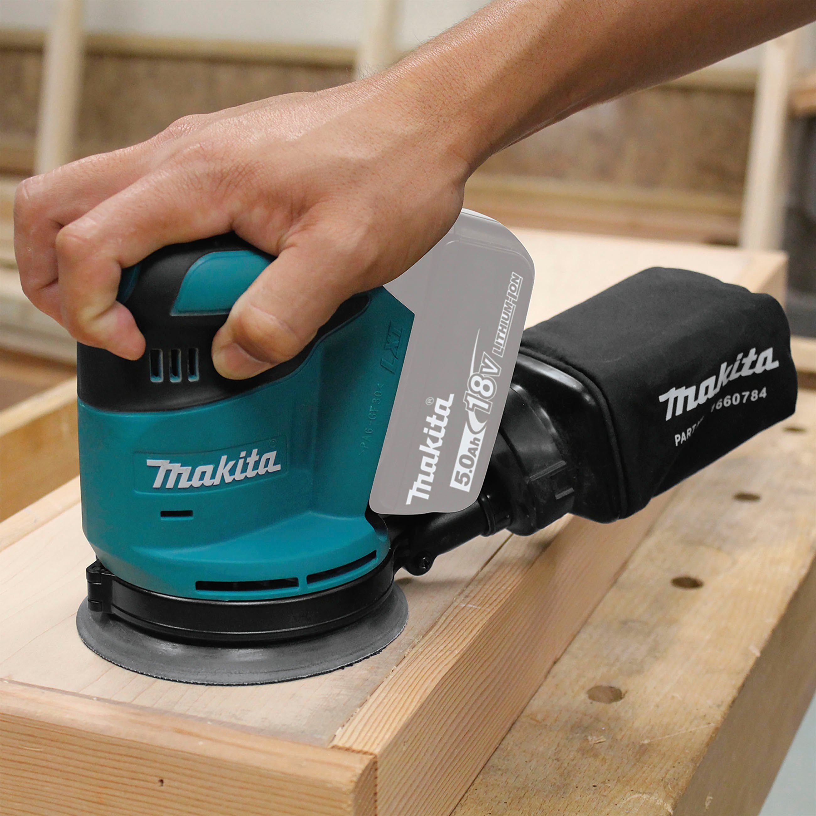 Makita Akku-Exzenterschleifer DBO180Z, 2,8 mm Schwingkreis, ohne Akku und L günstig online kaufen