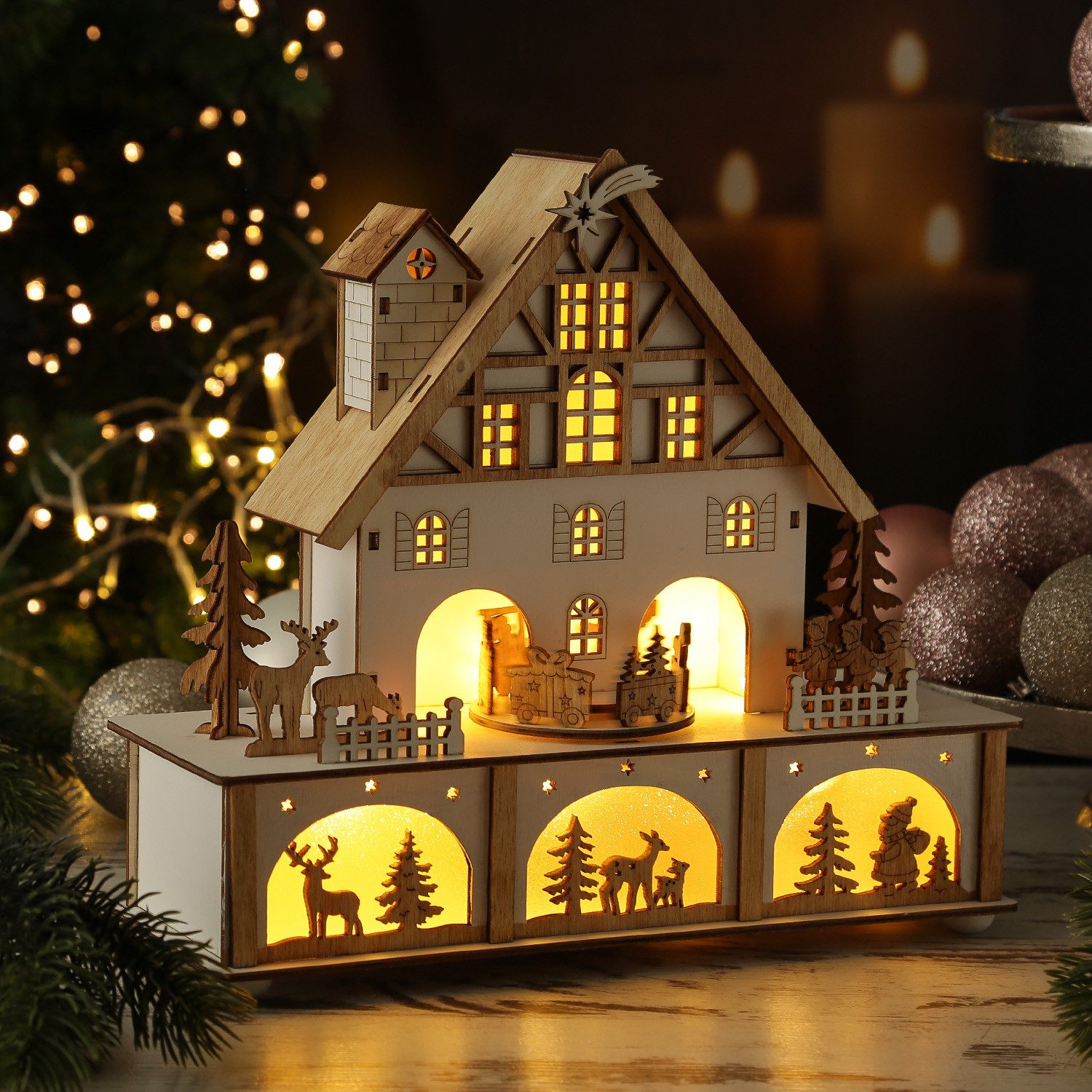 MARELIDA Weihnachtshaus LED Weihnachtsszene mit Musik und drehendem Karusse günstig online kaufen