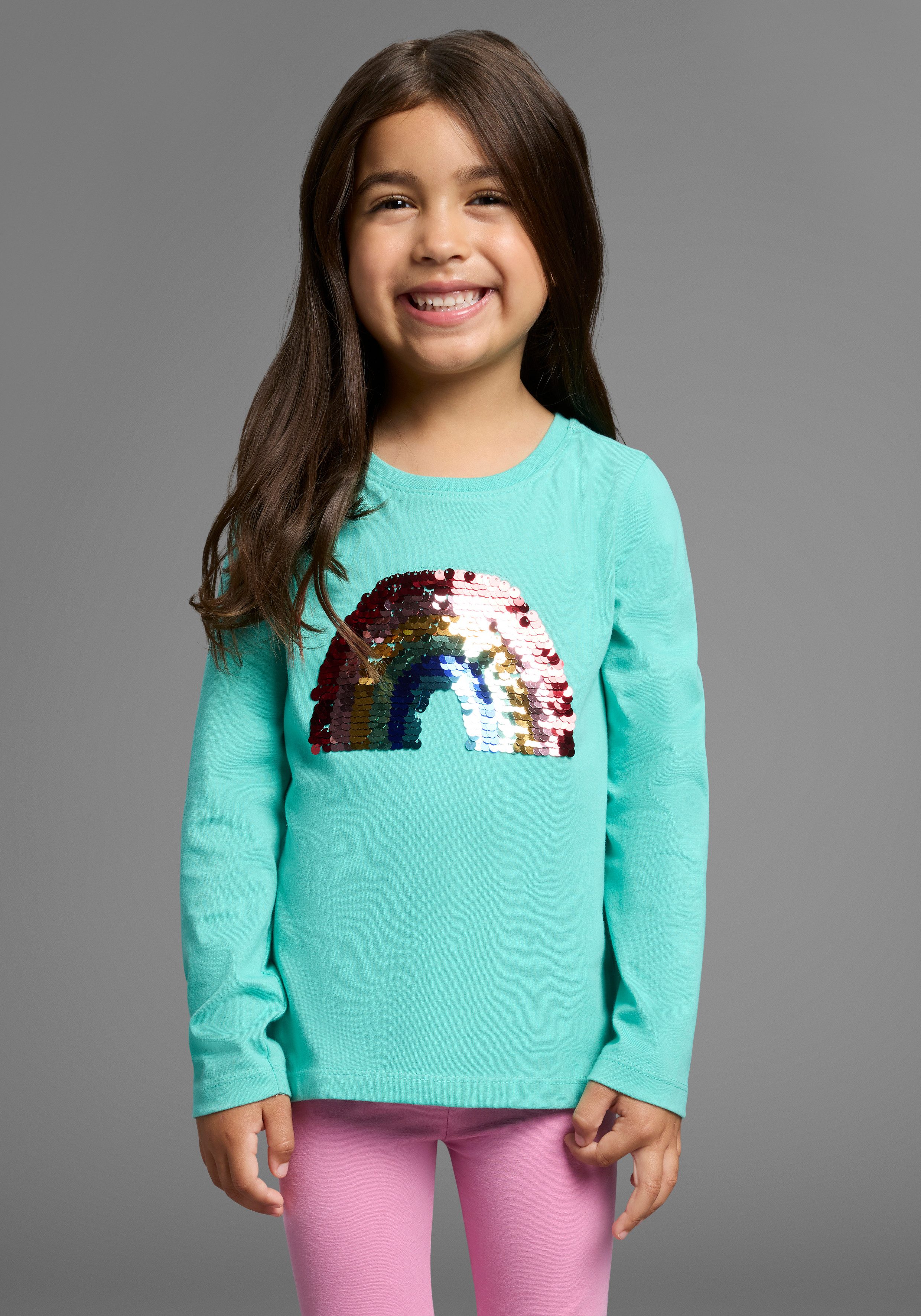 KIDSWORLD Langarmshirt Regenbogen Pailletten-Applikation Langarm, Basic-Passform, mit schimmernden Pailletten-Applikationen