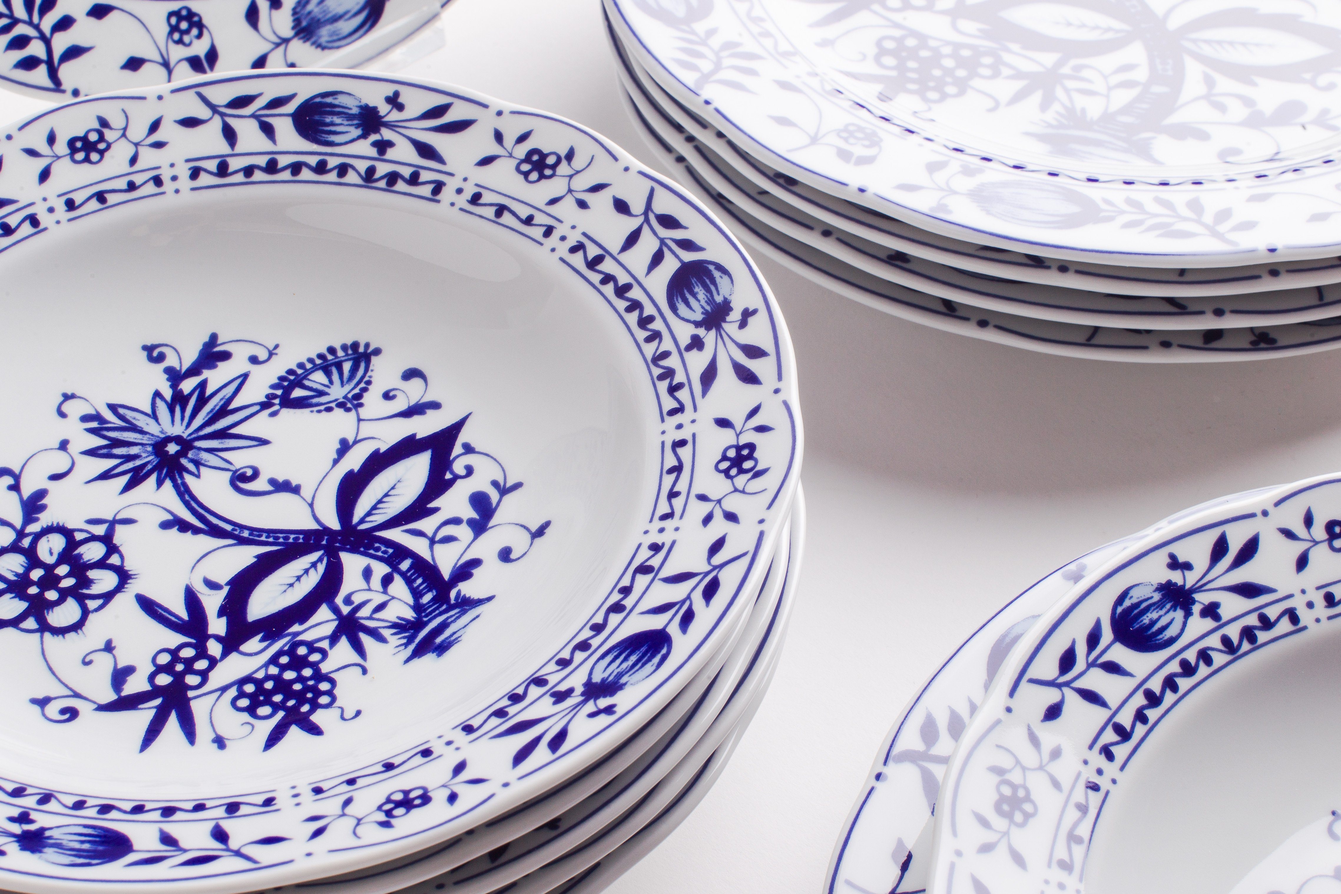 KAHLA Tafelservice Zwiebelmuster 12tlg. (12-tlg), 6 Personen, Porzellan, Made in Germany