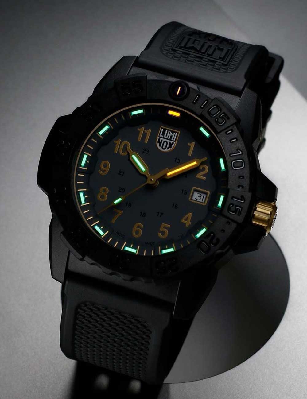 Luminox Quarzuhr Luminox XS.3508.GOLD Herrenuhr Navy Seal Diver 45mm 20ATM Luminox XS.3508.GOLD Herrenuhr Navy Seal Diver 45mm 20ATM