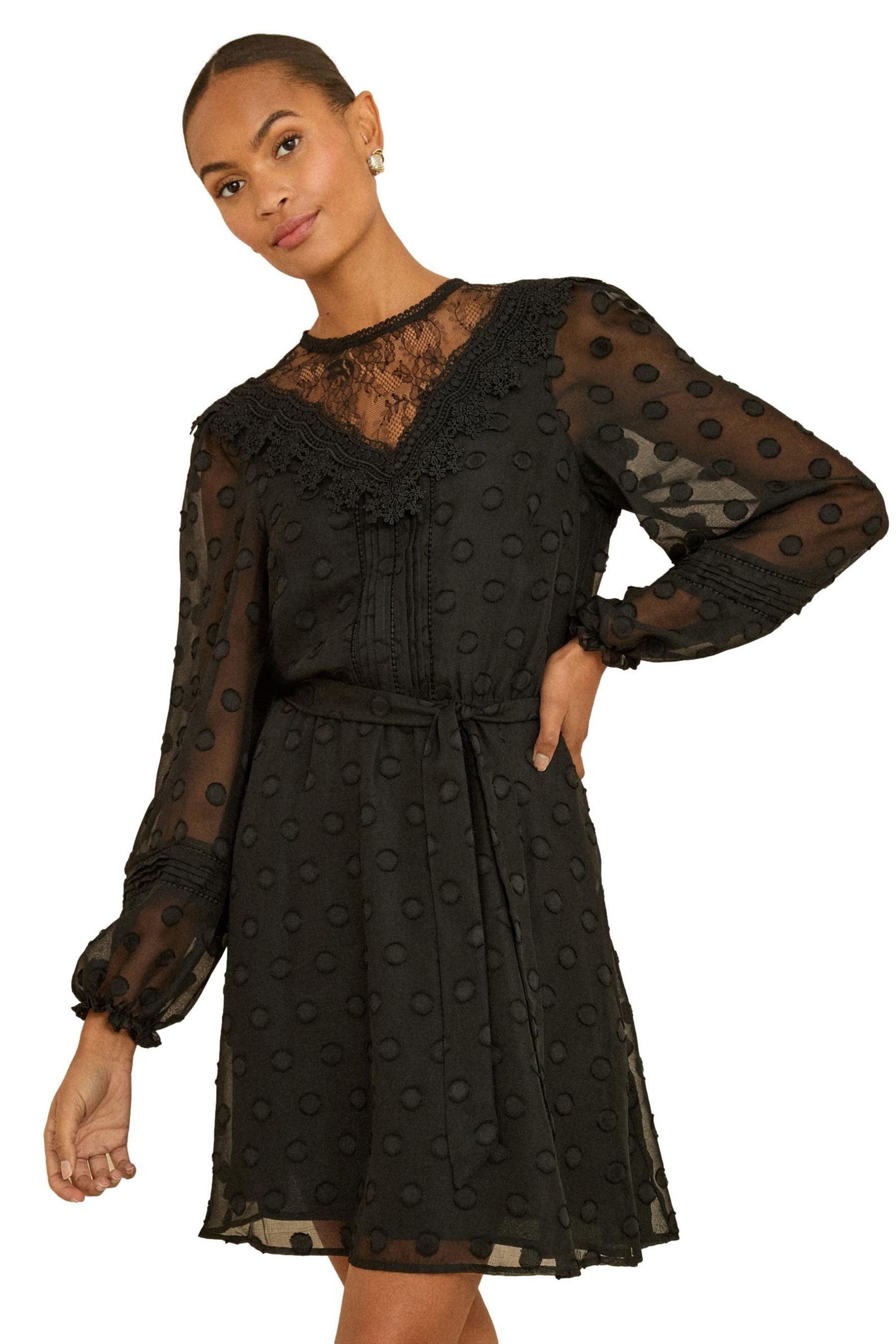 Minikleid Love & Roses Gepunktete Jacquard-Minirock, Petite