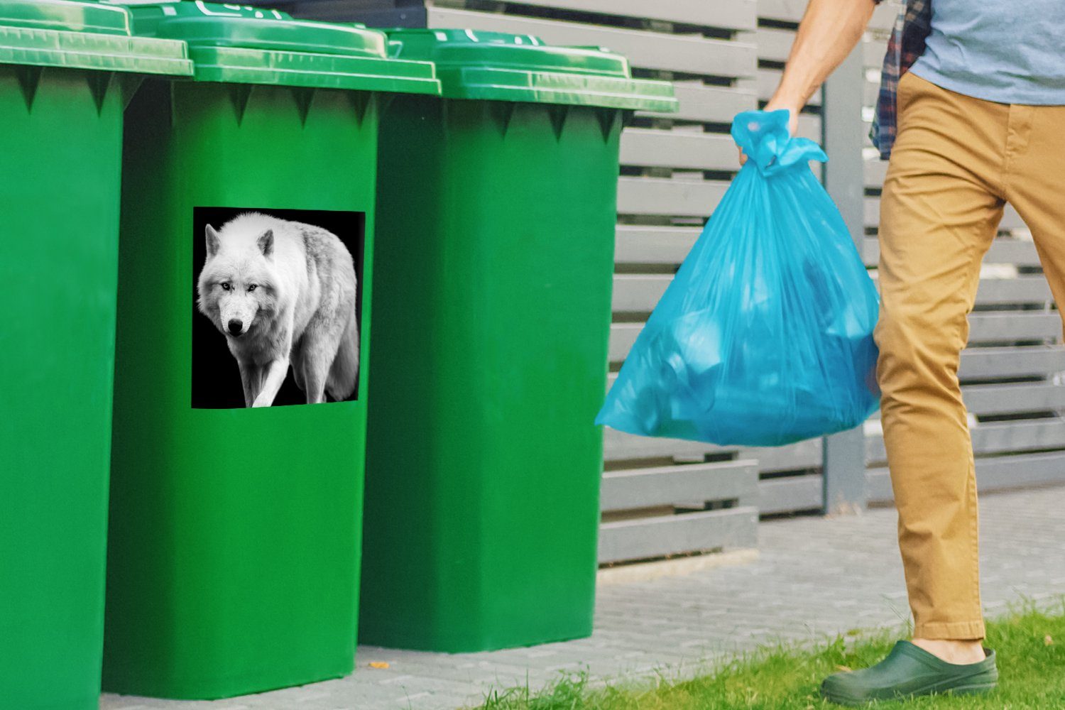 MuchoWow Wandsticker - Mülleimer-aufkleber, Weiß Wolf Container, Tier Schwarz Mülltonne, (1 Abfalbehälter - St), - Sticker,