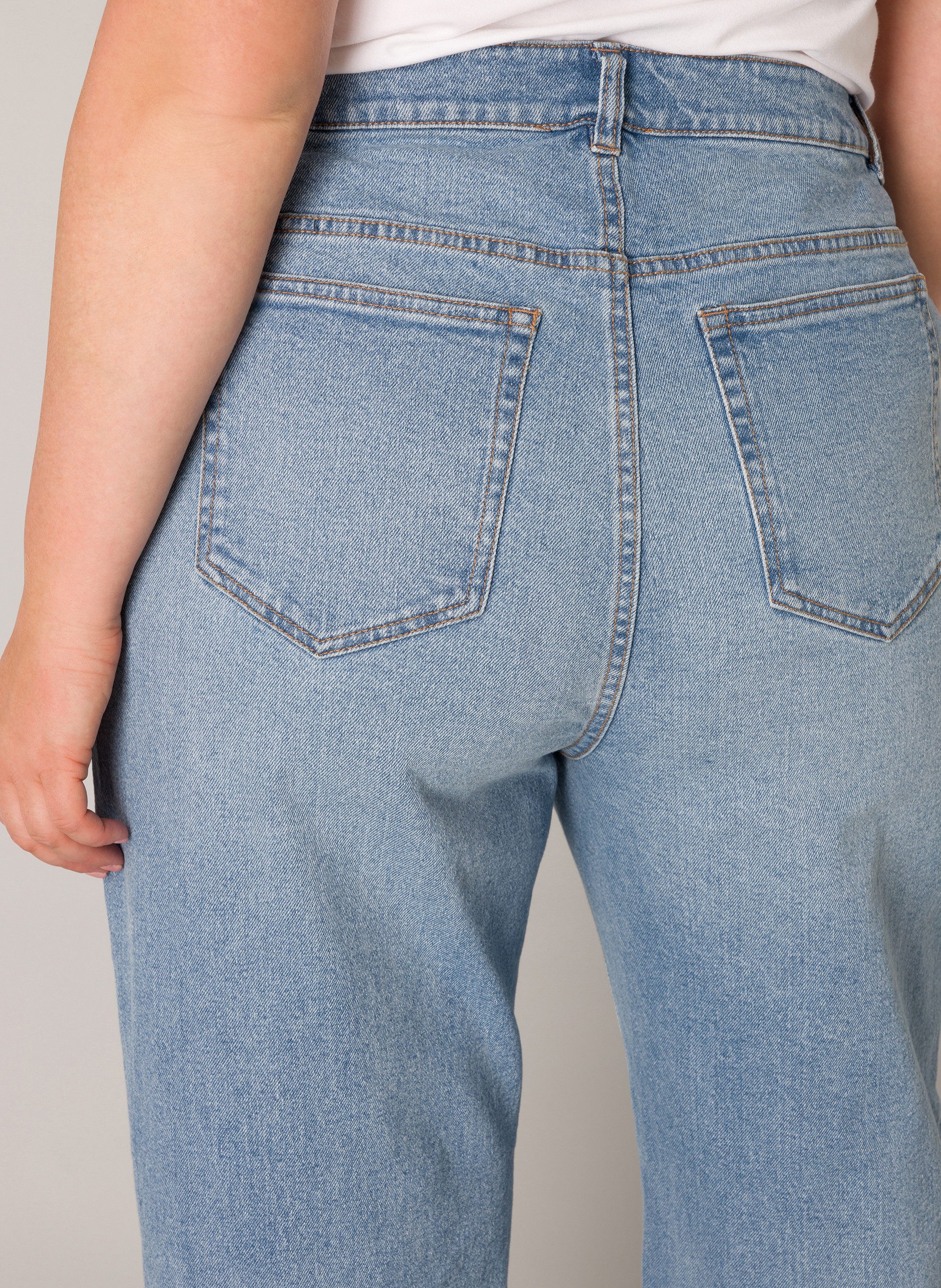 Base Level Curvy Weite Jeans in günstig online kaufen