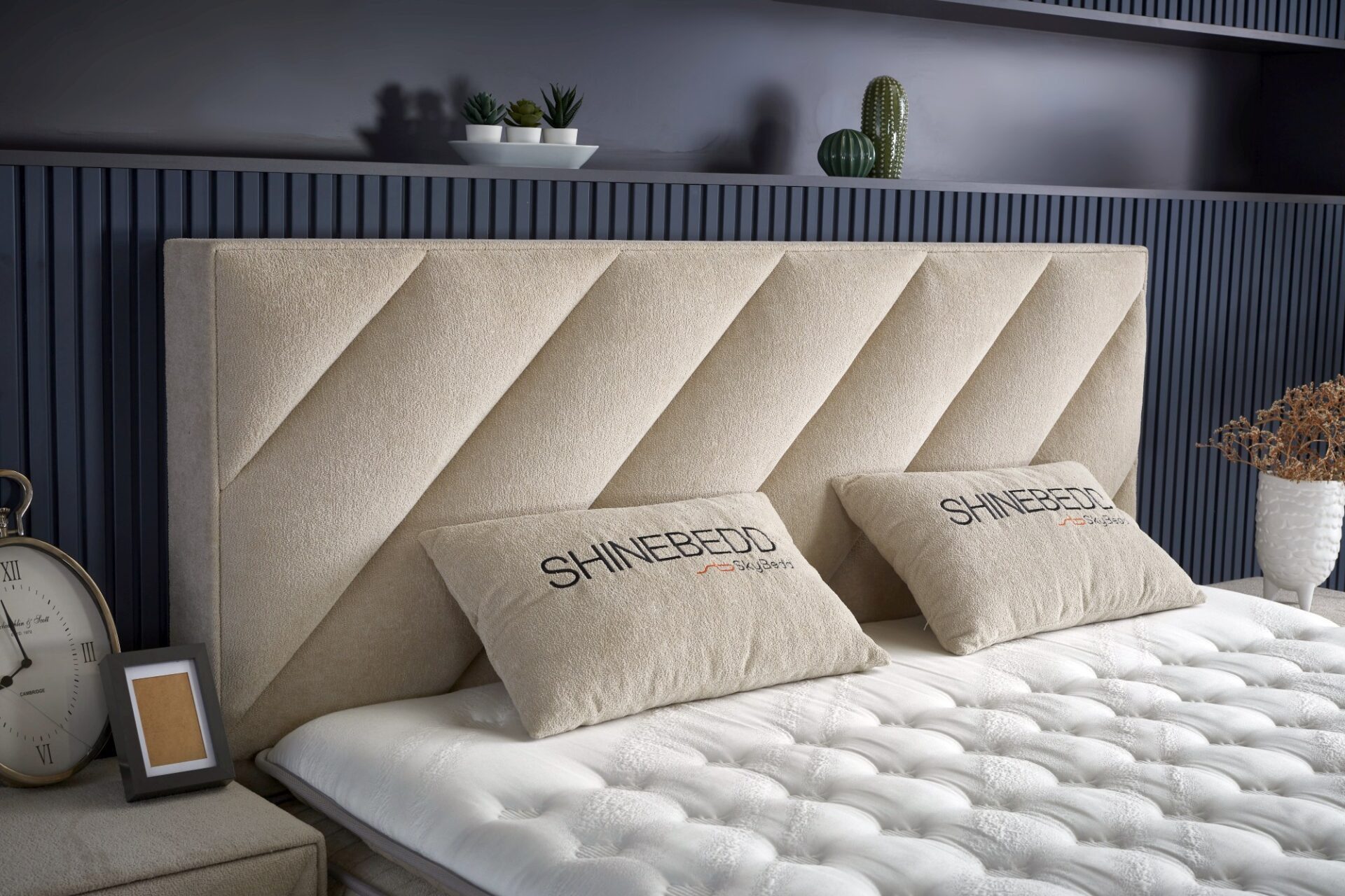 gowoll Stauraumbett Polsterbett Doppelbett Stauraumbett mit Kopfteil Boxspringbett Shine (Set, Stauraumbett Boxbett Boxspringbett Set), Polsterbett Kontinentalbett, dekorativem Kopfteil