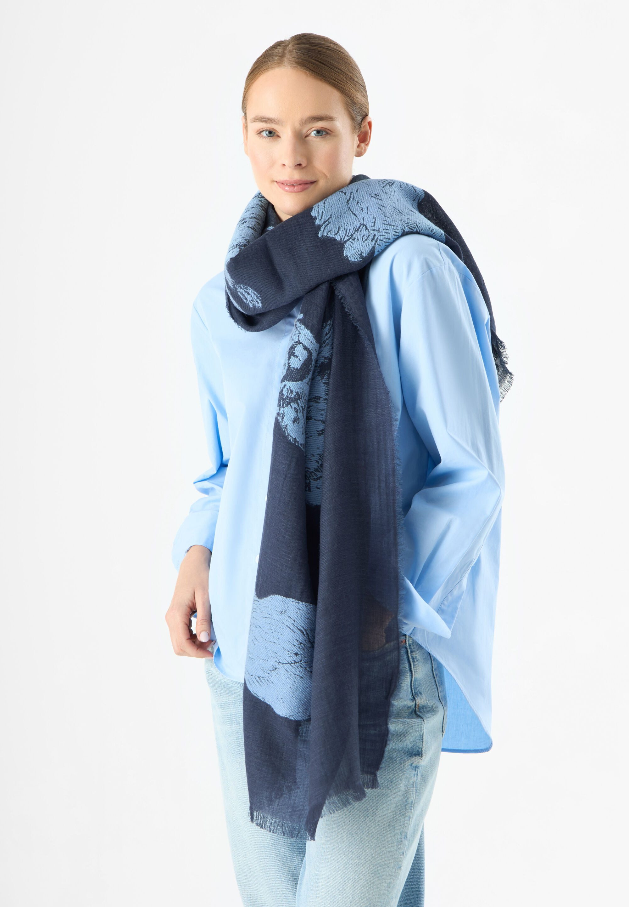 Codello Modeschal, (1-St), mit feiner Jacquard-Struktur