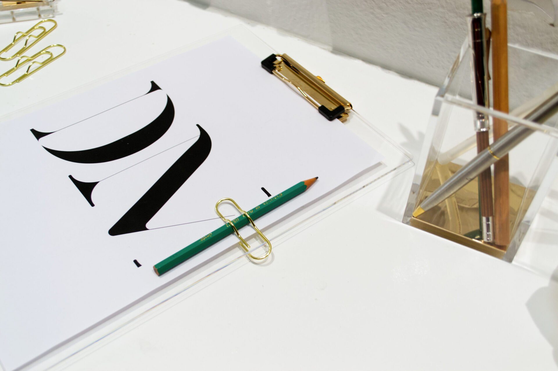 Dany Marcus Klemmtafel Klemmbrett Acryl Gold