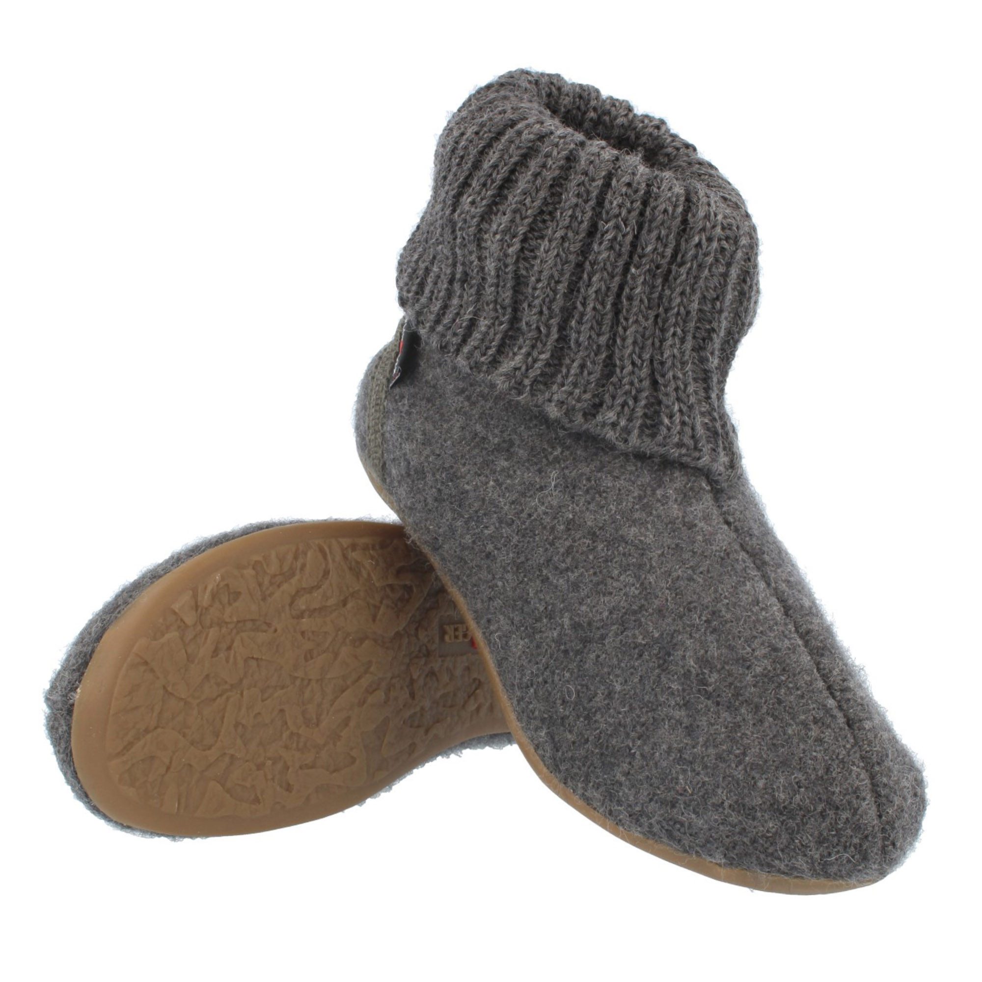 Haflinger Everest Karlo Hüttenschuhe aus reiner Schurwolle mit Gummisohle Hausschuh