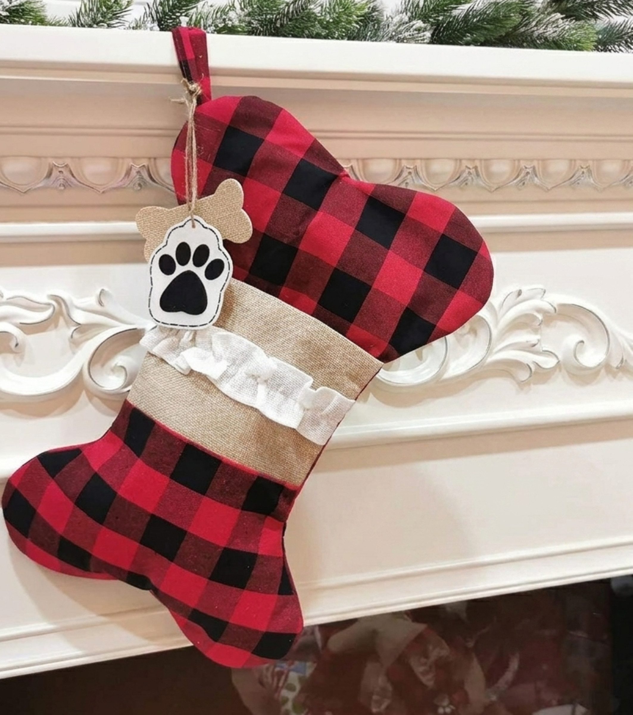 MEKO Hunde-Adventskalender Weihnachtliche Hundeknochensocke: Festliche Dekoration und Geschenk (Weihnachtssocken-Set für Ihr Hund)