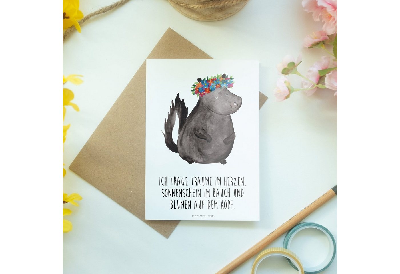 Thumbnail - Mr. & Mrs. Panda Grußkarte Stinktier Mädchen - Weiß - Geschenk, Hochzeitskarte, Karte, Glückwuns, Edler Umschlag