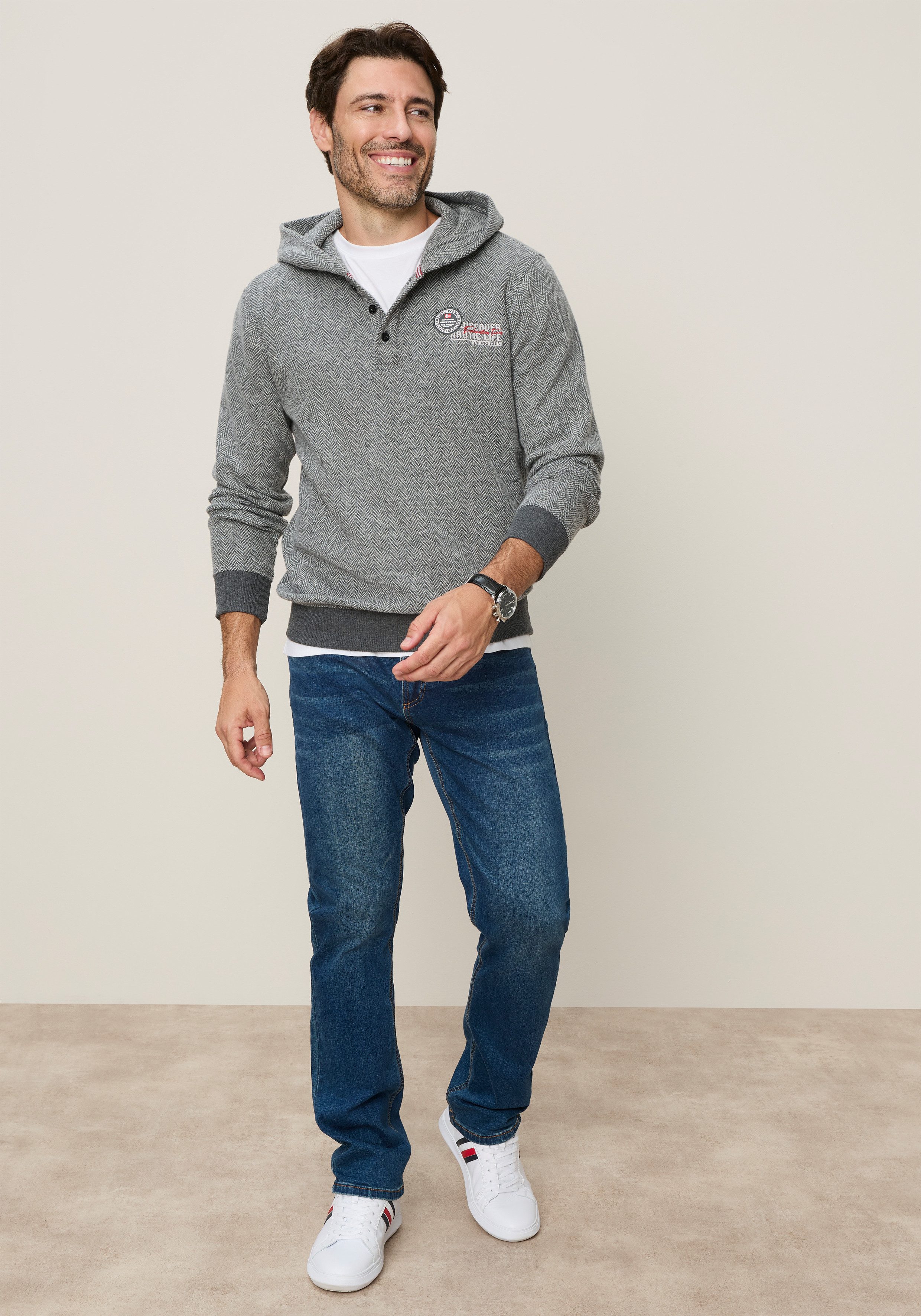Zum Outfit 6