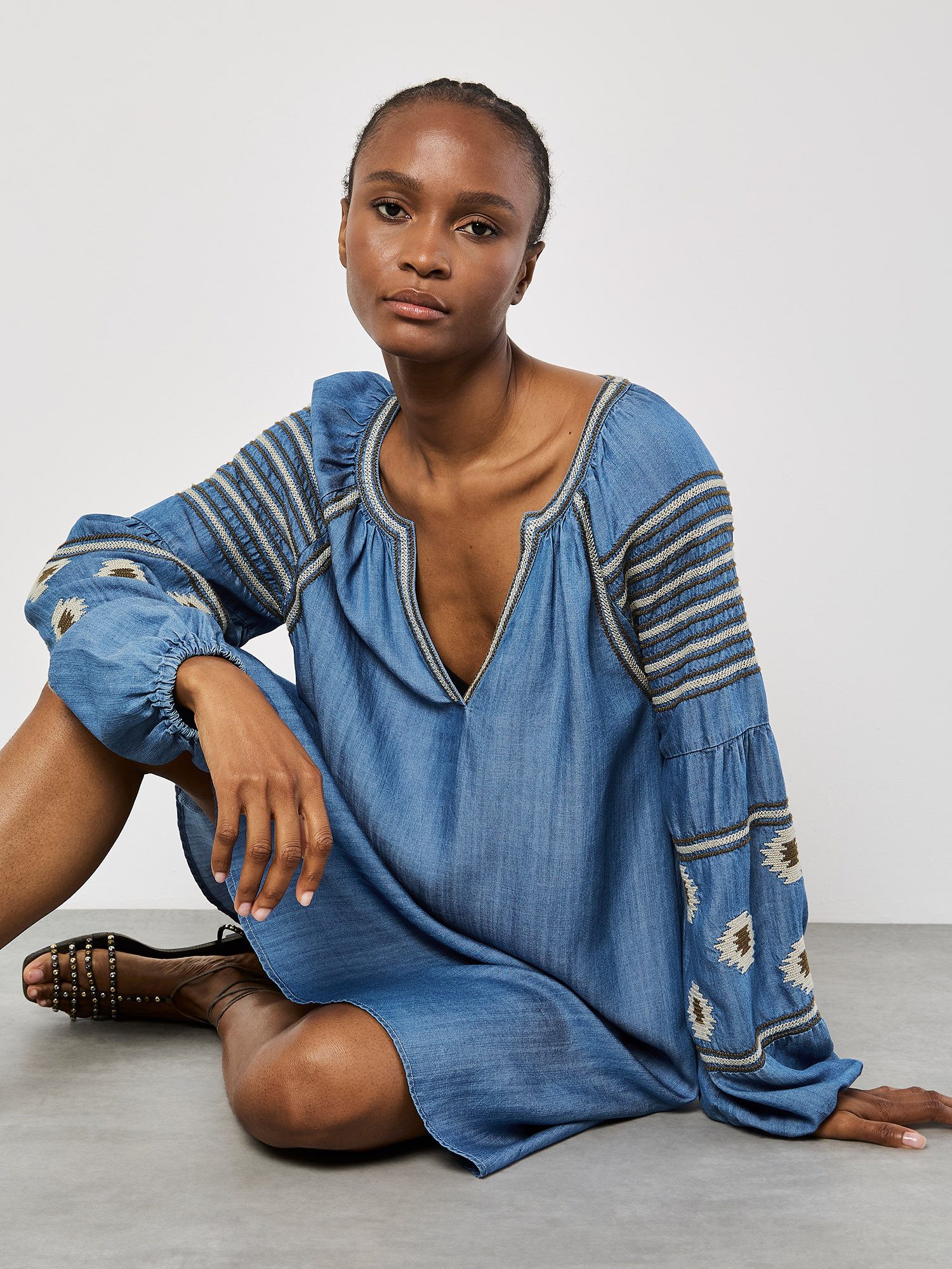 Apricot Minikleid Denim Sommerkleid mit Stickerei günstig online kaufen