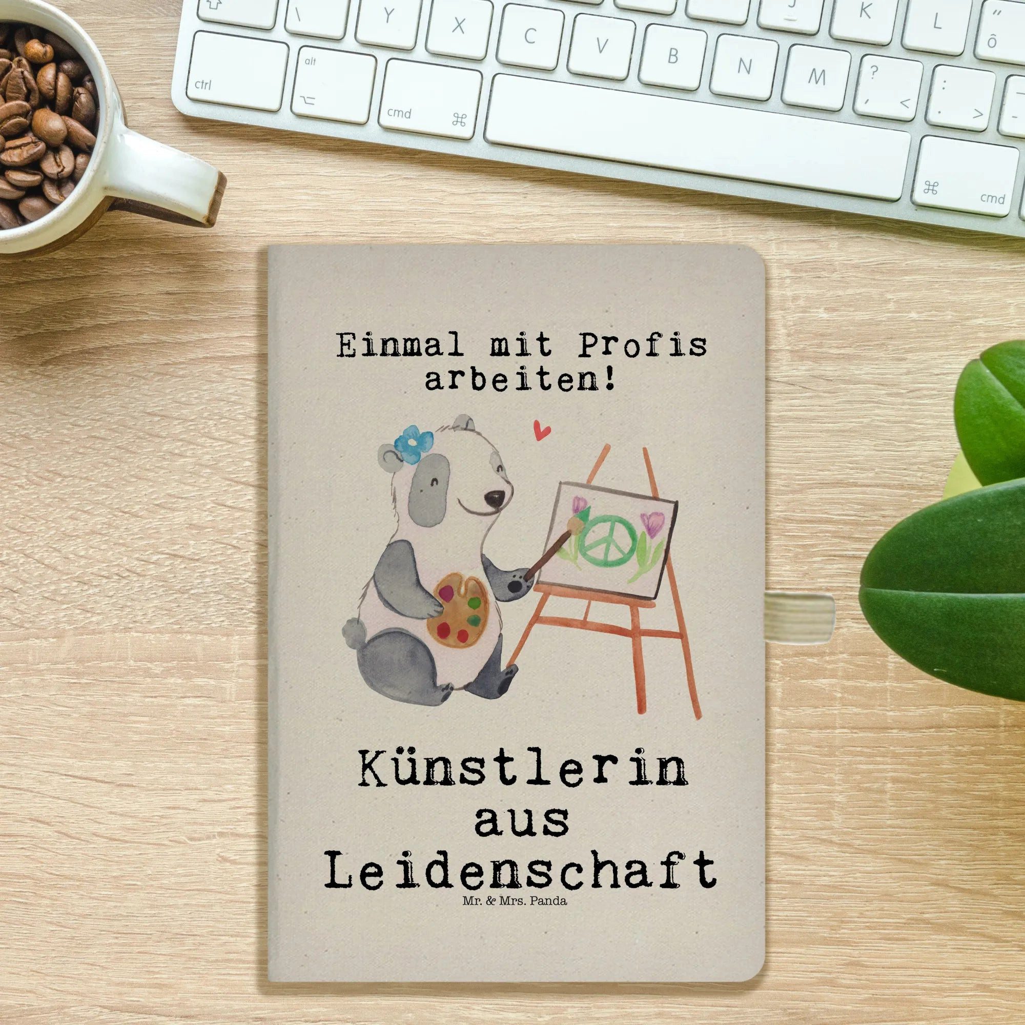 Thumbnail - Mr. & Mrs. Panda Notizbuch Künstlerin Leidenschaft - Transparent - Geschenk, Kunstschule, Maleri Mr. & Mrs. Panda, Hochw...