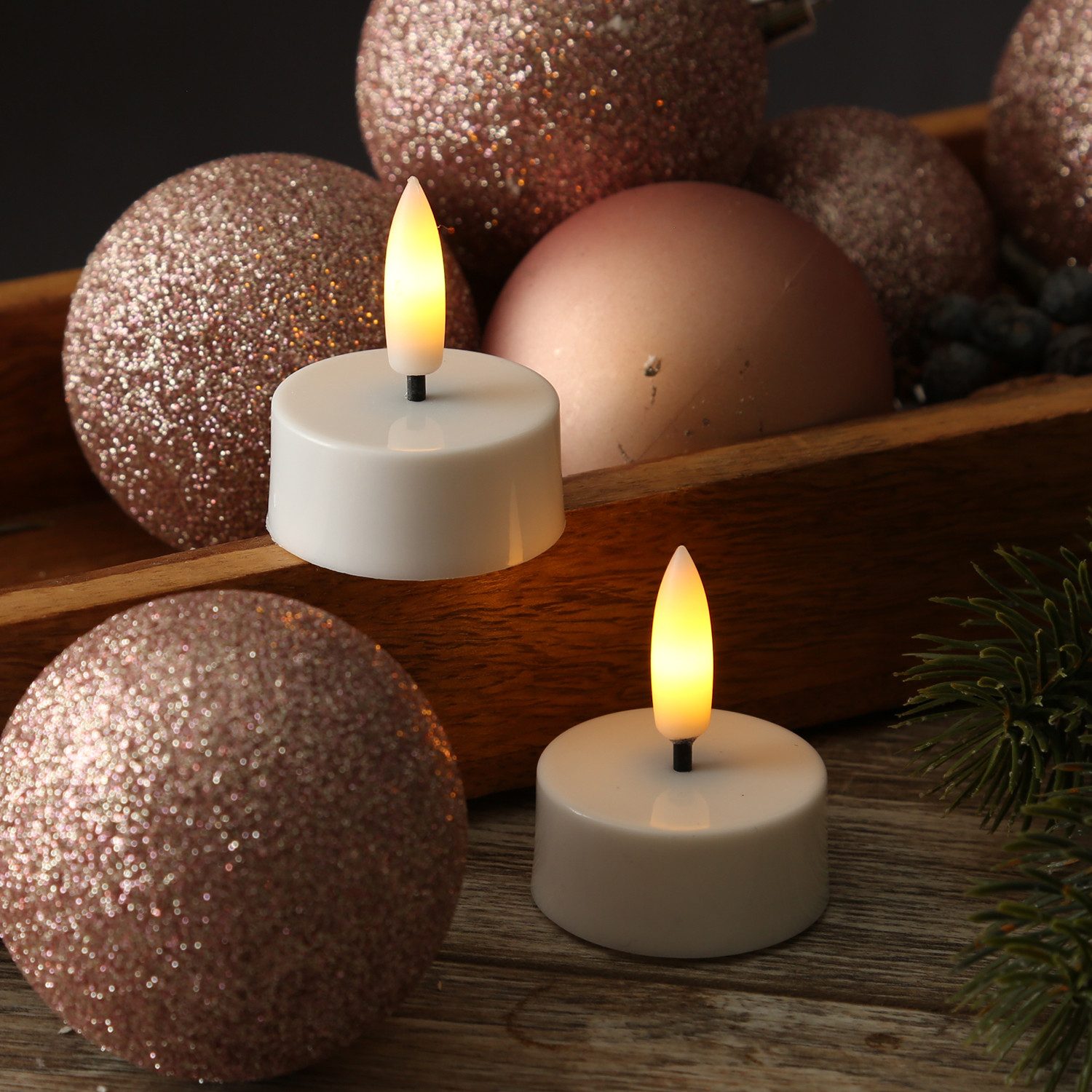 Adilina LED-Kerze LED Teelichter mit Batterien Timer flackernd D: 3,8cm weiß 2er Set (2-tlg)