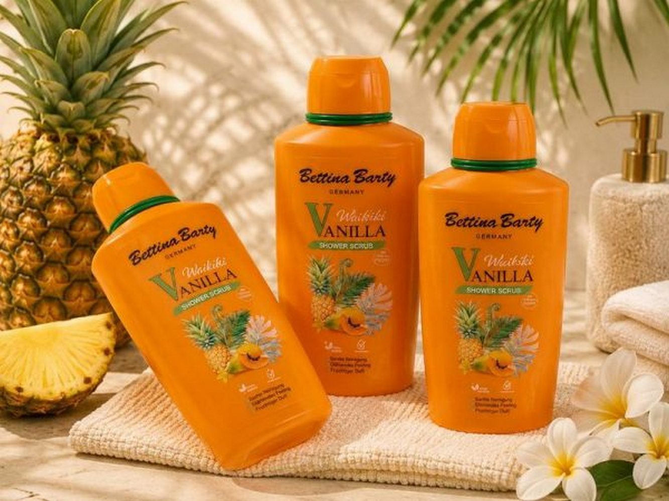Bettina Barty Körperpeeling Waikiki Vanilla Geschenkset – 3 x Shower Scrub 500 ml & Waschhandschuh, 100% vegan, pH-Hautfreundlich, Waschhandschuh 100% Baumwolle