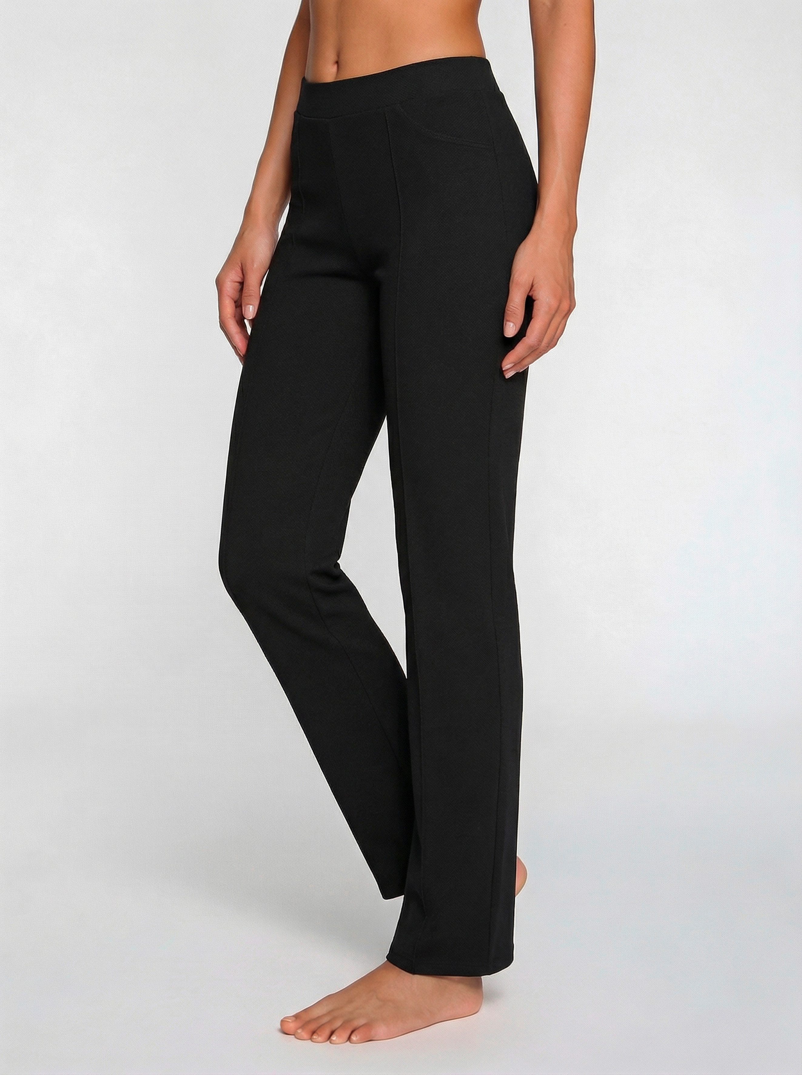 LASCANA Bootcuthose mit bequemen Schlupfhosenbund. € 49,99