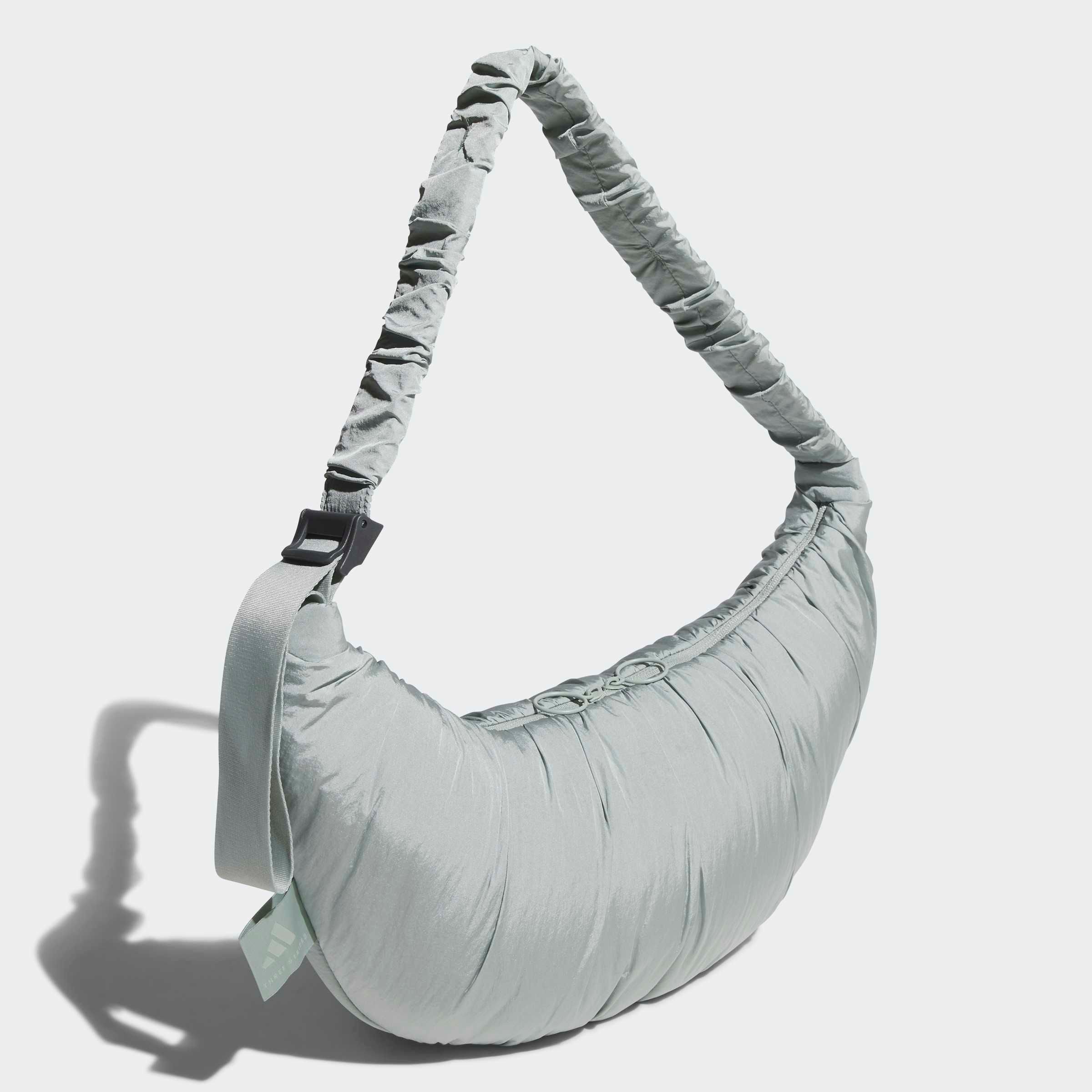 adidas Performance Sporttasche W MH SH BAG. € 34,99