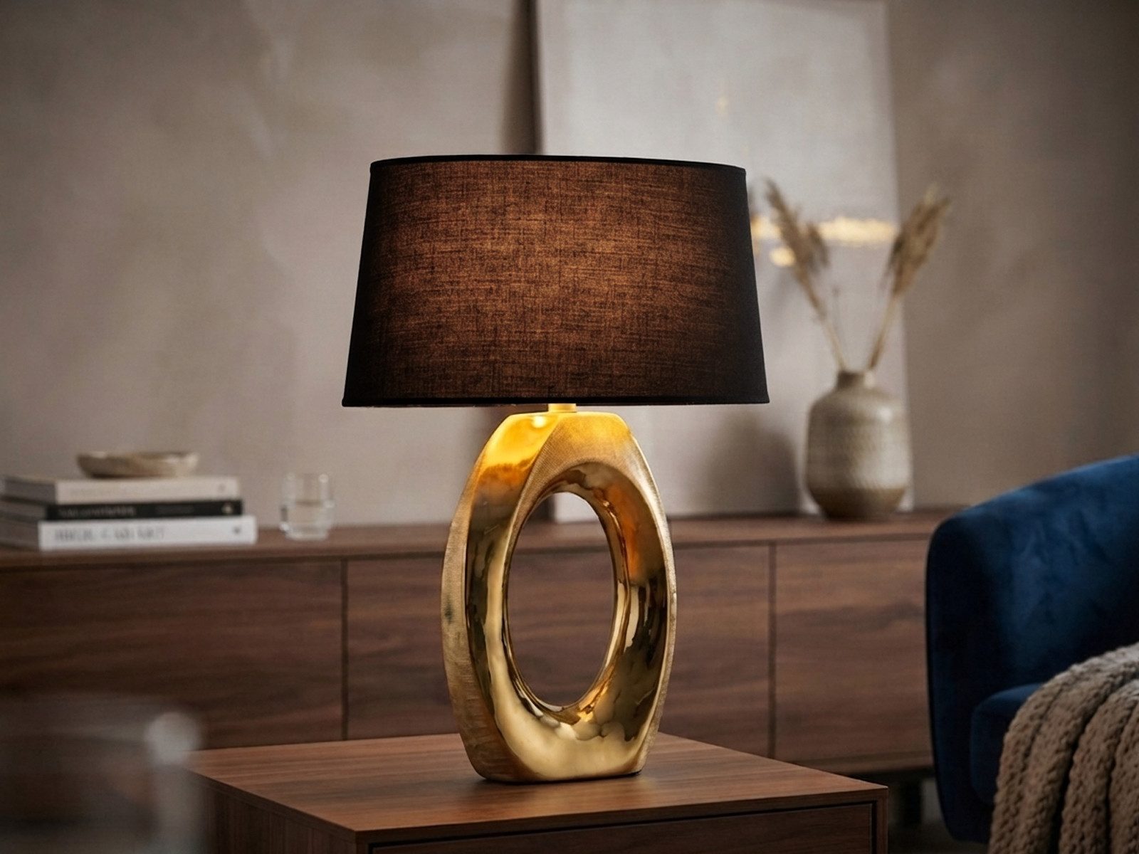 Reality Leuchten LED Tischleuchte mit Keramik Fuß & Stoffschirm, Höhe 52cm, dimmbar, LED wechselbar, Warmweiß, große ausgefallene Nacht-Tischlampe mit E27 LED – Bild 2 von 5