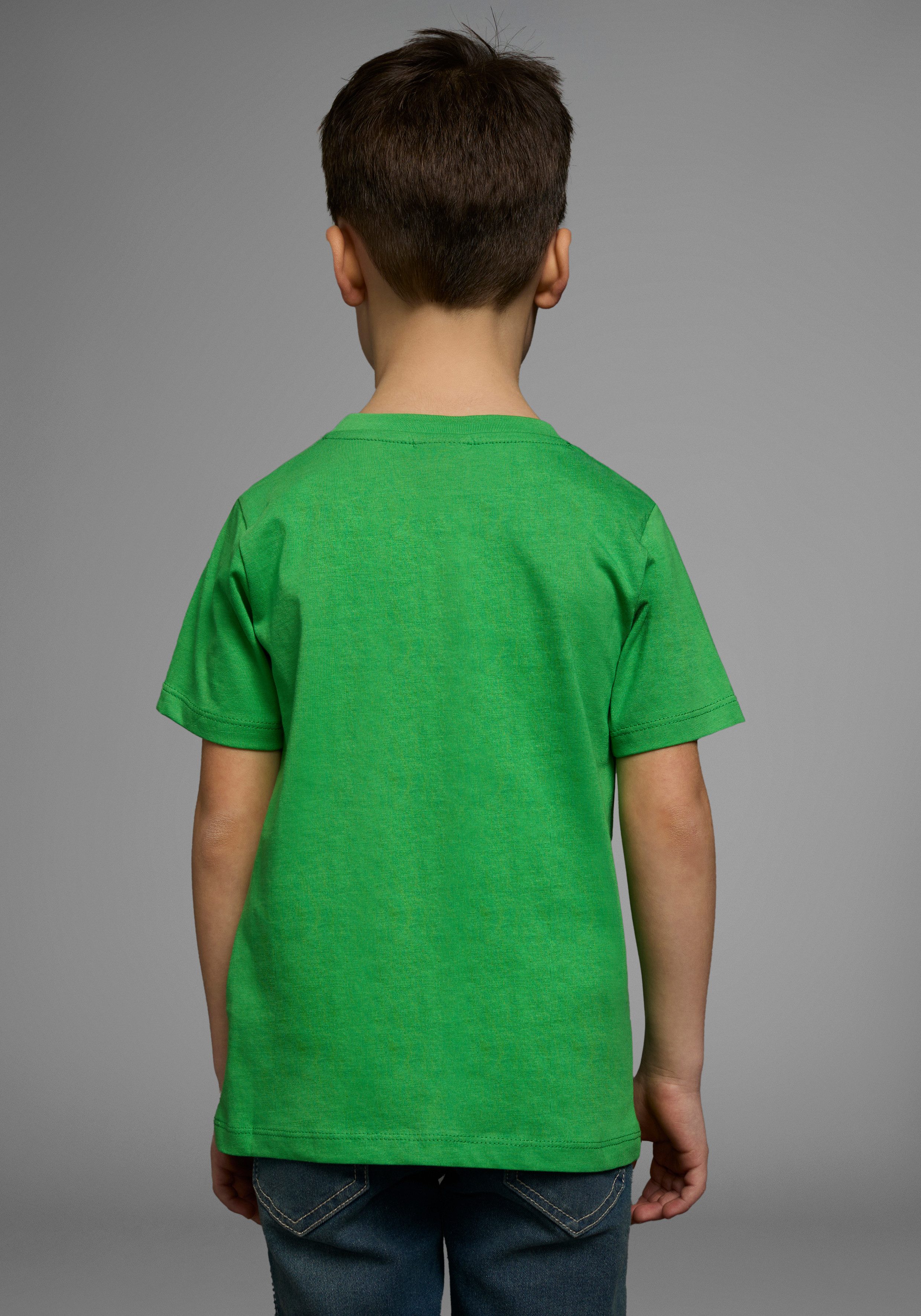 KIDSWORLD T-Shirt Feuerwehr-Druck: PLATZ DA Kurzarm, basic geschnitten, mit coolen Statements – Bild 2 von 5
