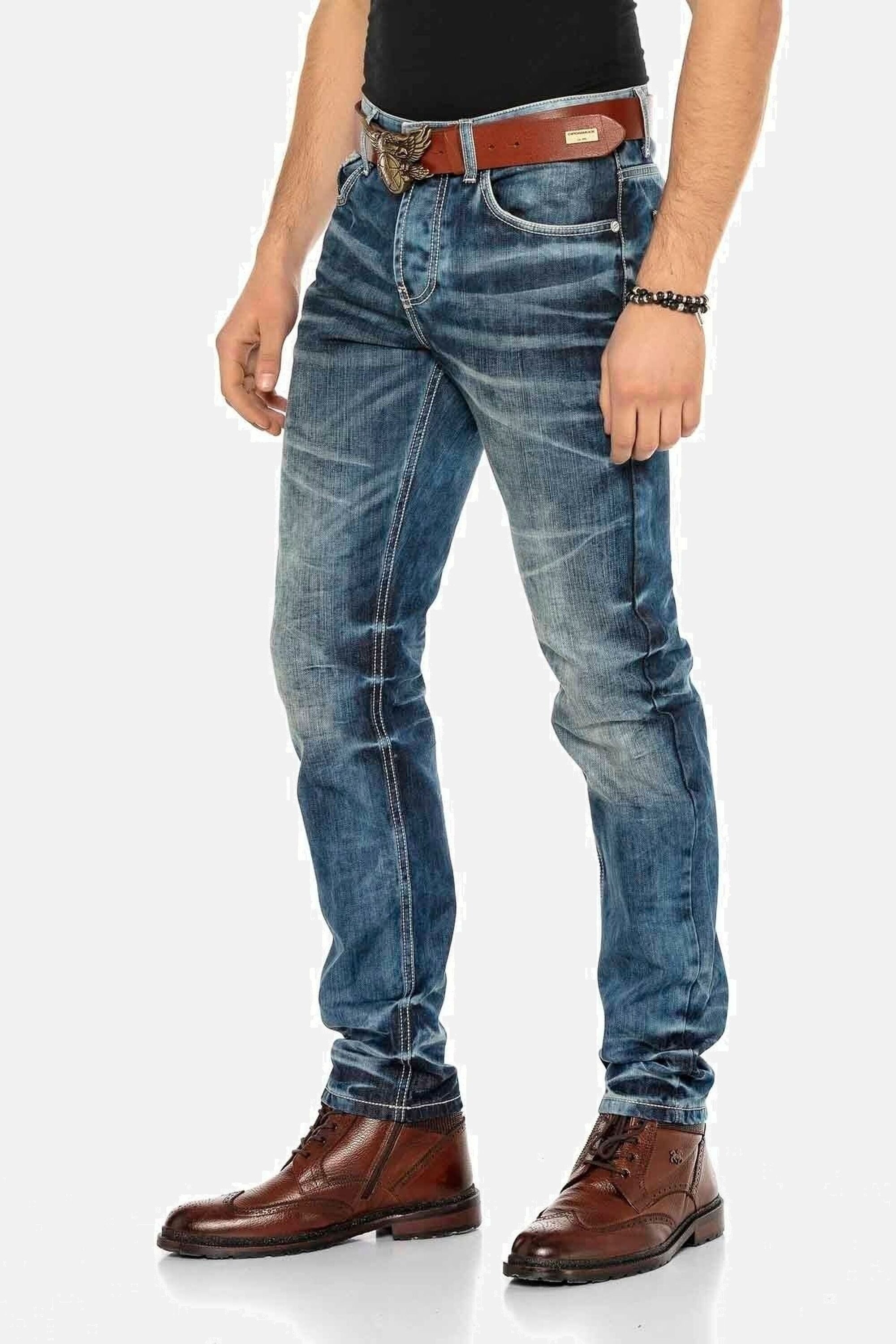 Cipo & Baxx 5-Pocket-Jeans Jeans in Straight-Fit, CD-328