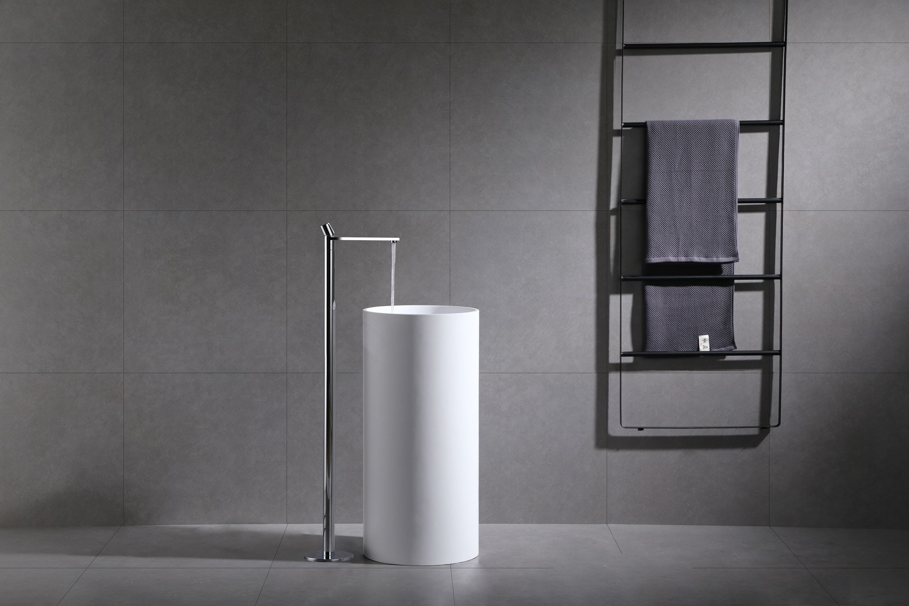 Bernstein Standarmatur 8046 Chrom freistehend
