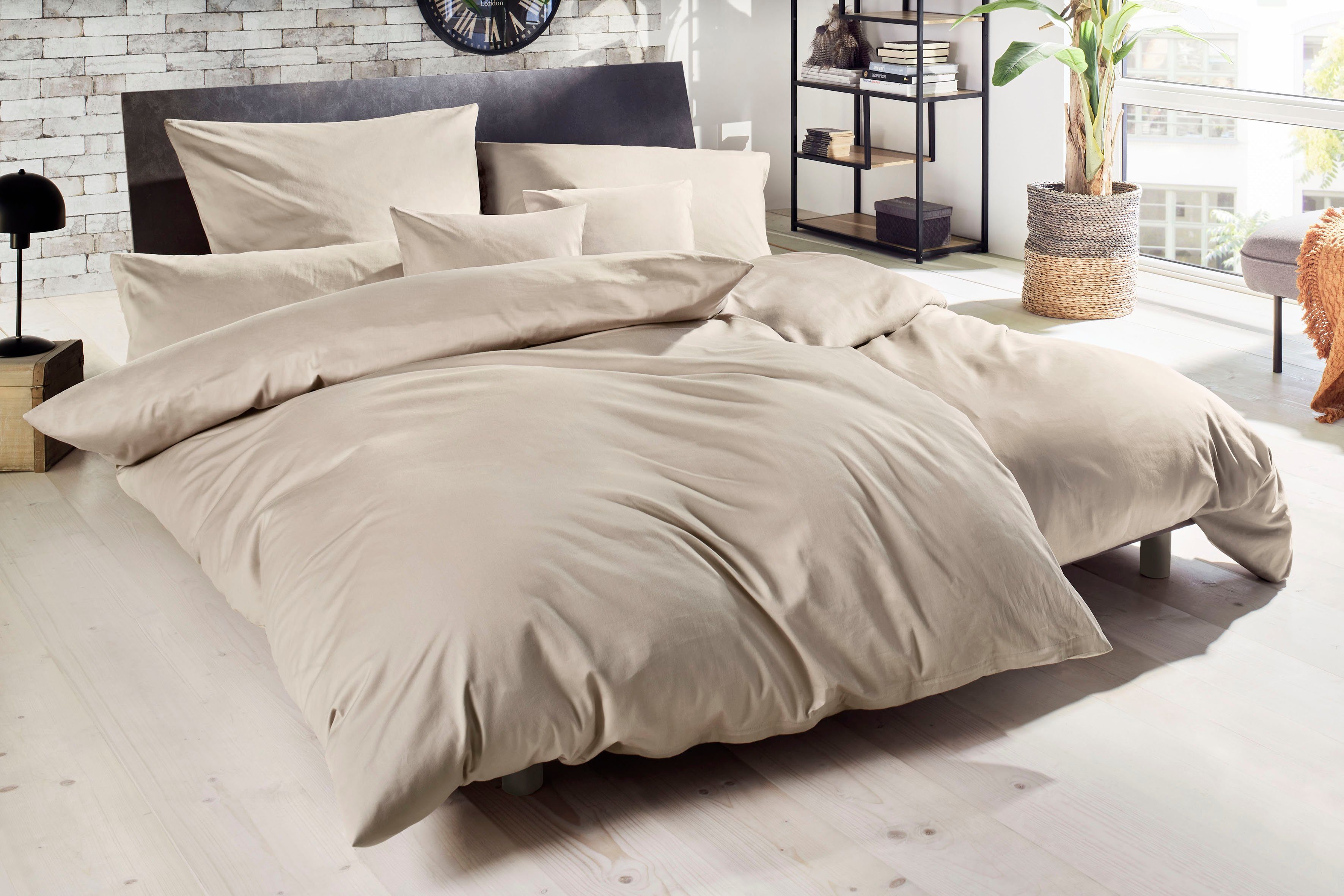 Primera Bettwäsche Uni Luxus-Satin in Gr. 135x200, 155x220 oder 200x200 cm, Satin, 2 teilig, Bettwäsche aus Baumwolle, unifarbene Bettwäsche mit Reißverschluss