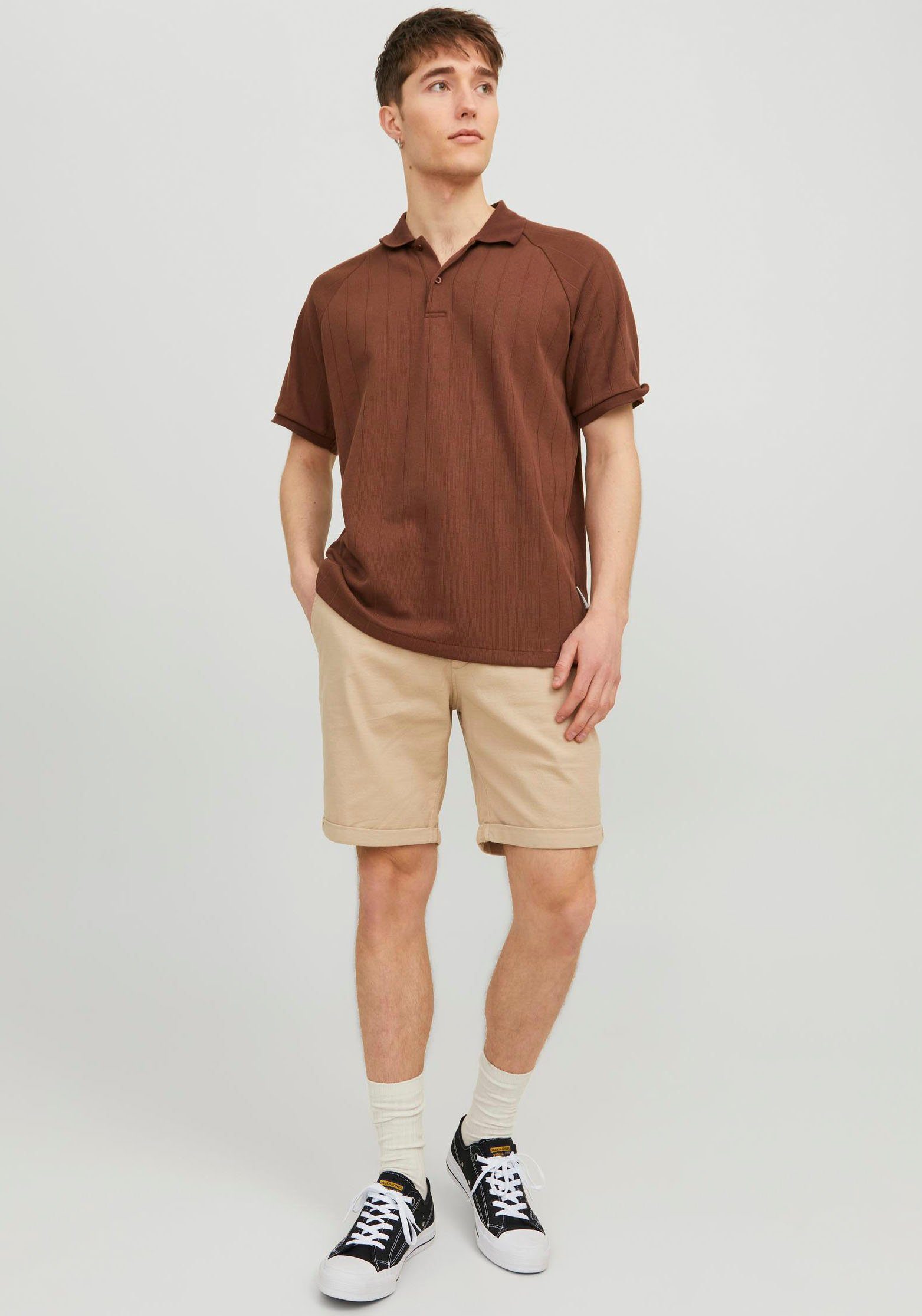 Jack & Jones Chinoshorts JPSTFURY JJSHORTS ANA SN mit Taschen. Reduzierter Preis € 29,99. Unverbindliche Preisempfehlung € 49,99