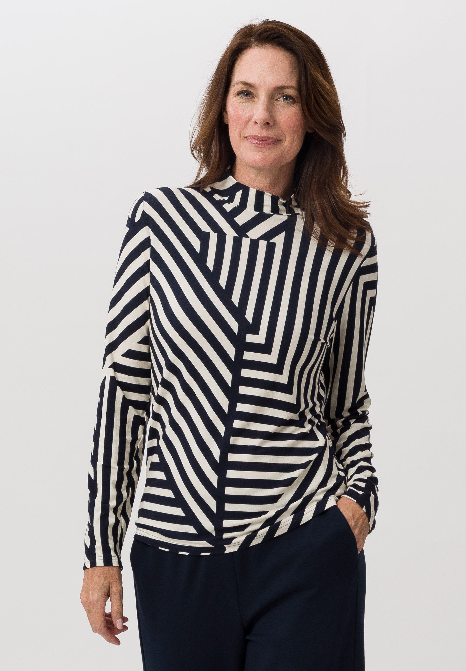 FRANK WALDER Langarmshirt mit femininen Rollkragen günstig online kaufen