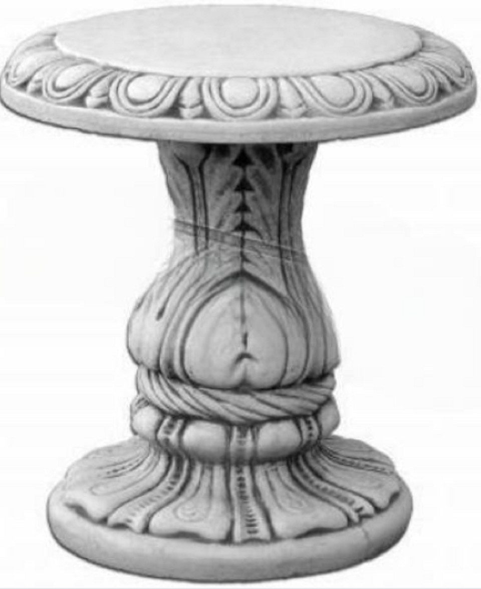 Xlmoebel Gartentisch Eleganter Steintisch im Antikdesign für Terrasse und Garten (Gartentisch), Hergestellt in Europa