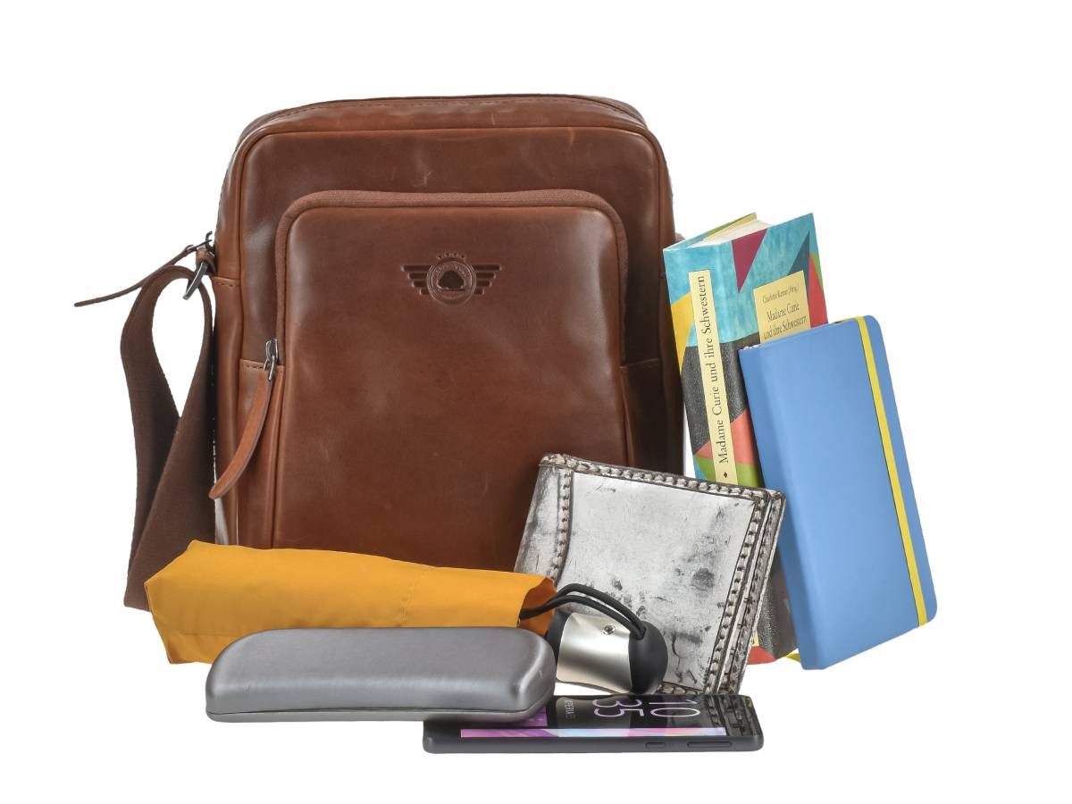 Greenburry Umhängetasche "Waxy Vintage" Schultertasche für Damen und Herren 20x24cm, kompaktes Format mit vielen Fächern und 150cm Schultergurt