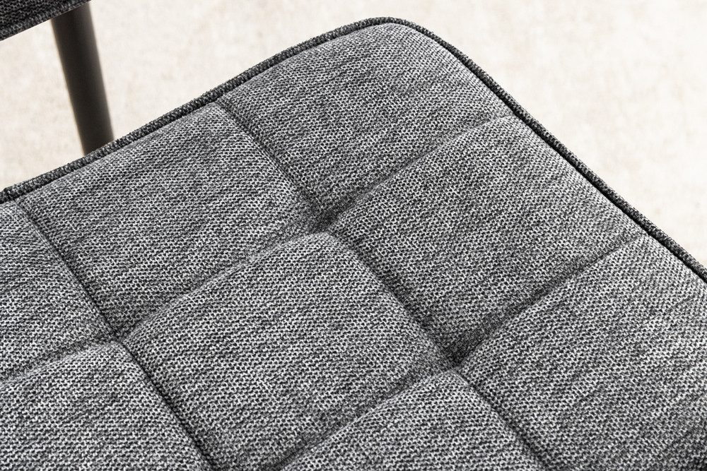 riess-ambiente Fußhocker SCANDINAVIA grau - Strukturstoff, Metallbeine, Schaumstoff-Polsterung (Einzelartikel, 1 St), Wohnzimmer · Metall · Scandinavian Design  – Bild 4 von 5